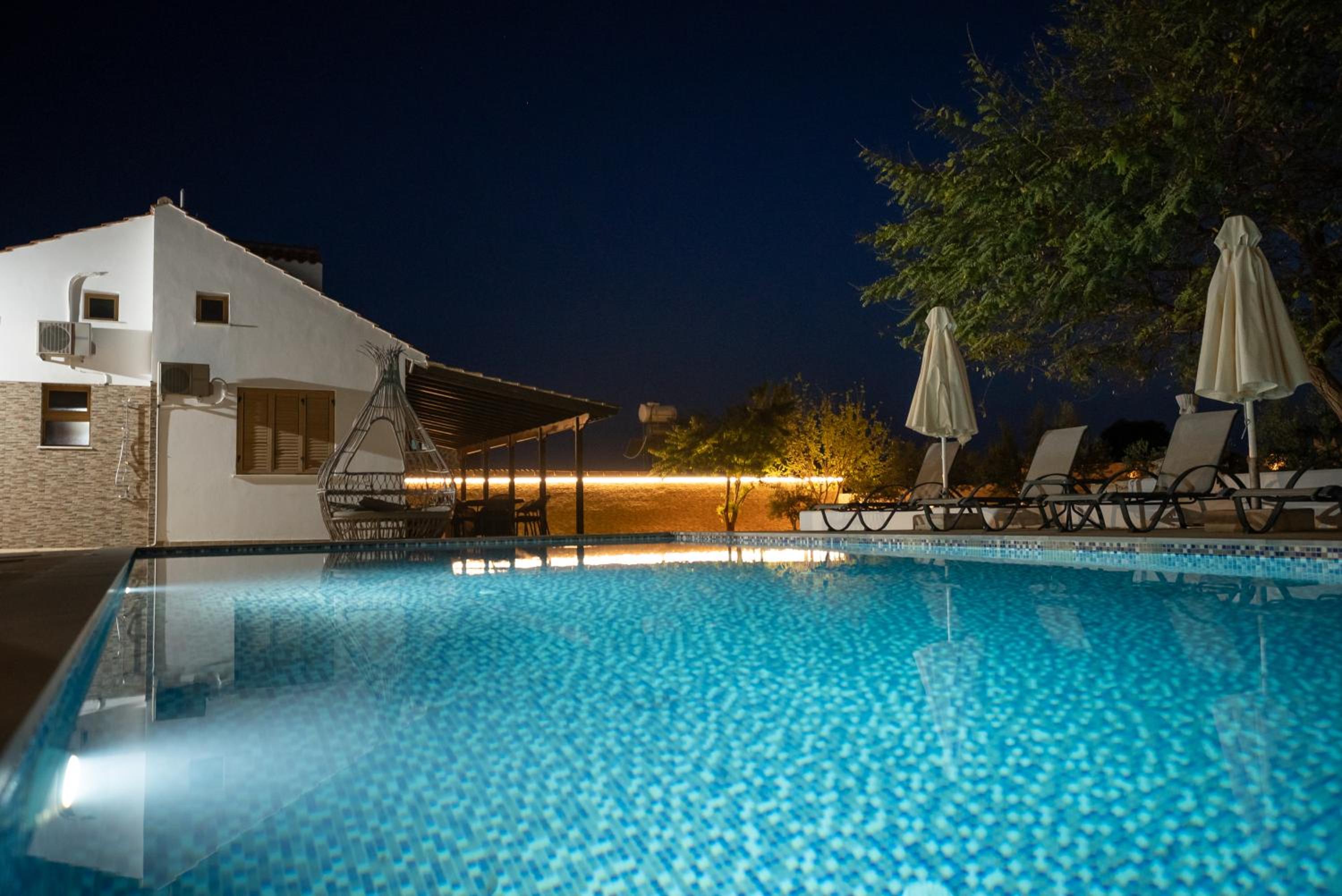Konnos Villa 1
