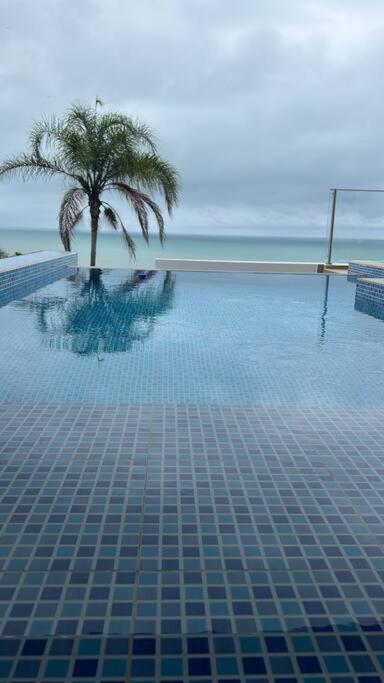 Hermosa propiedad con vista al mar