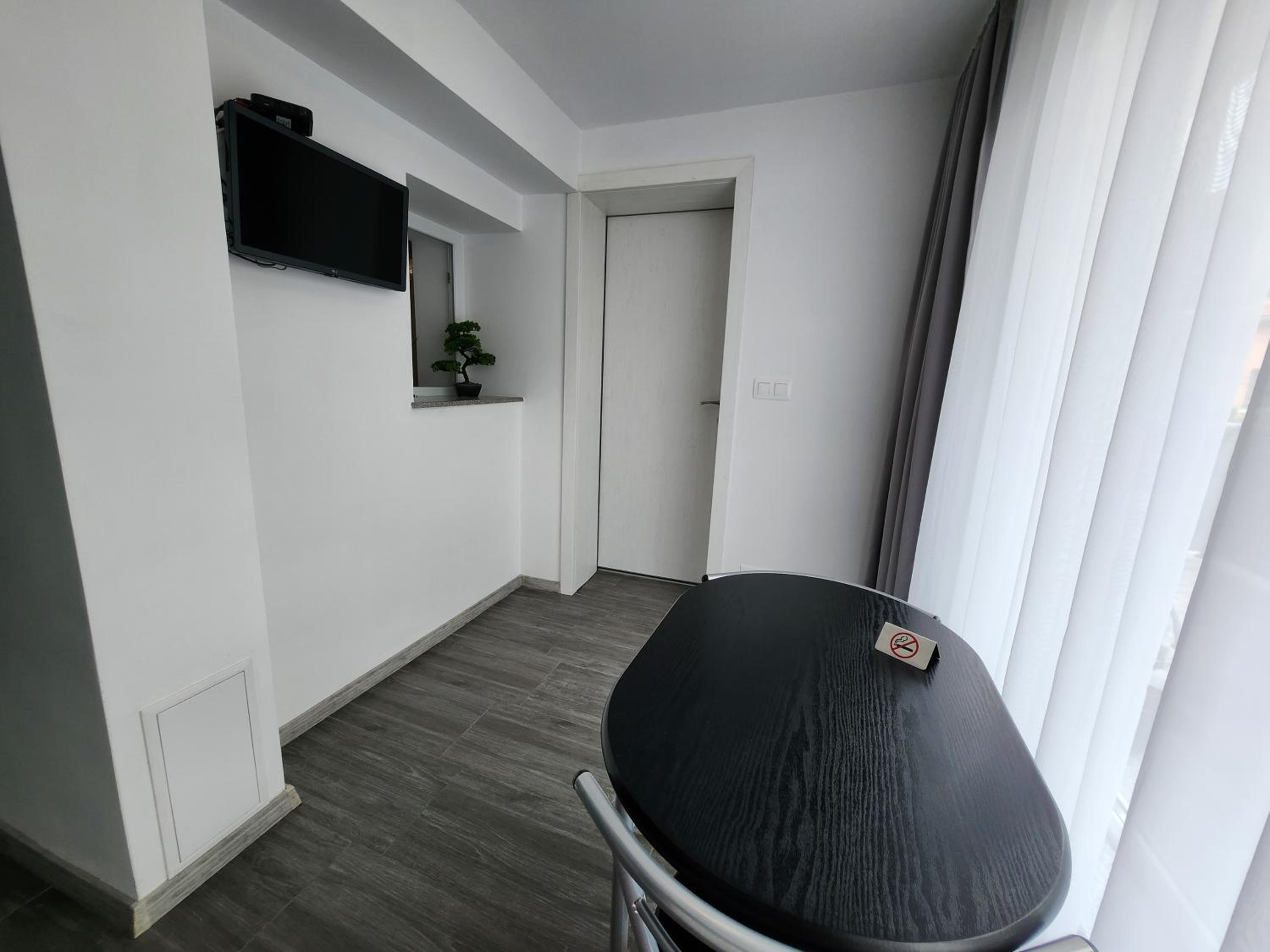 PANORAMNA - Guest Rooms