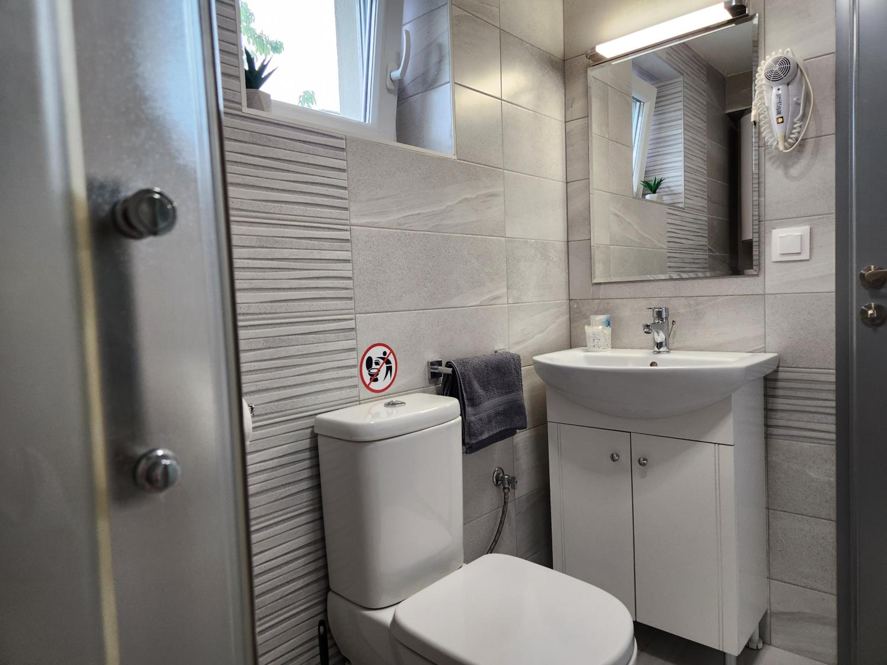 PANORAMNA - Guest Rooms