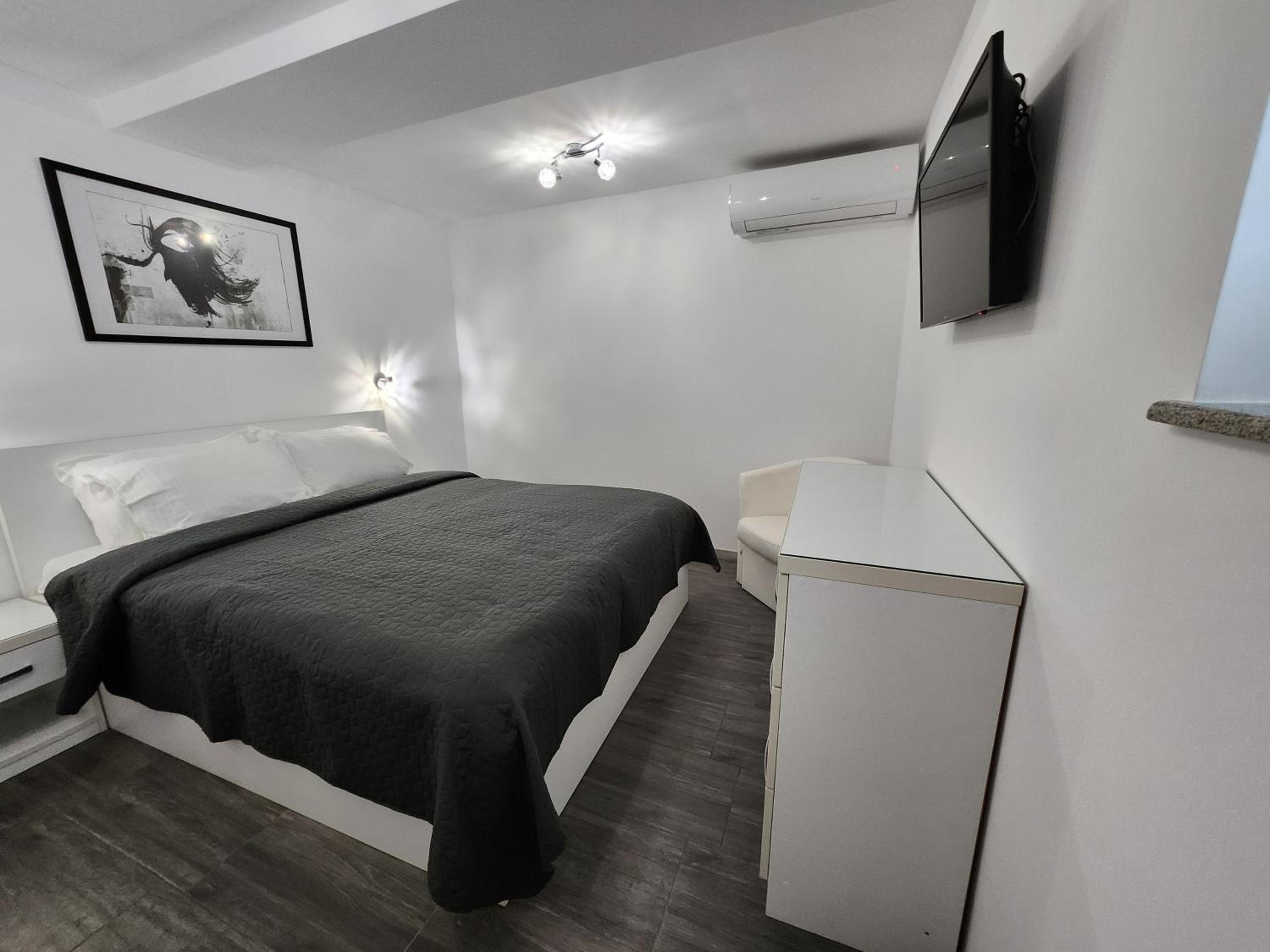 PANORAMNA - Guest Rooms