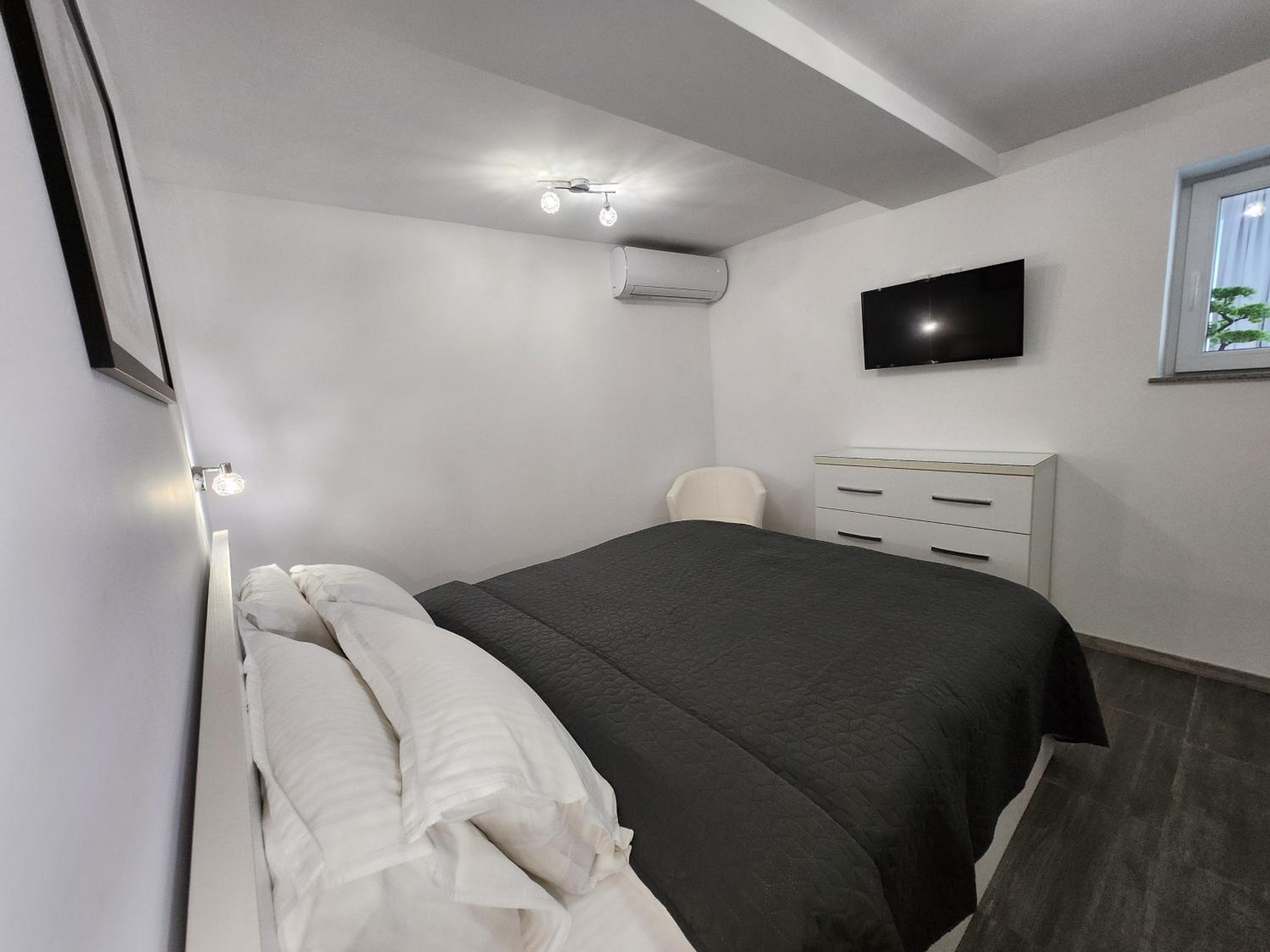 PANORAMNA - Guest Rooms