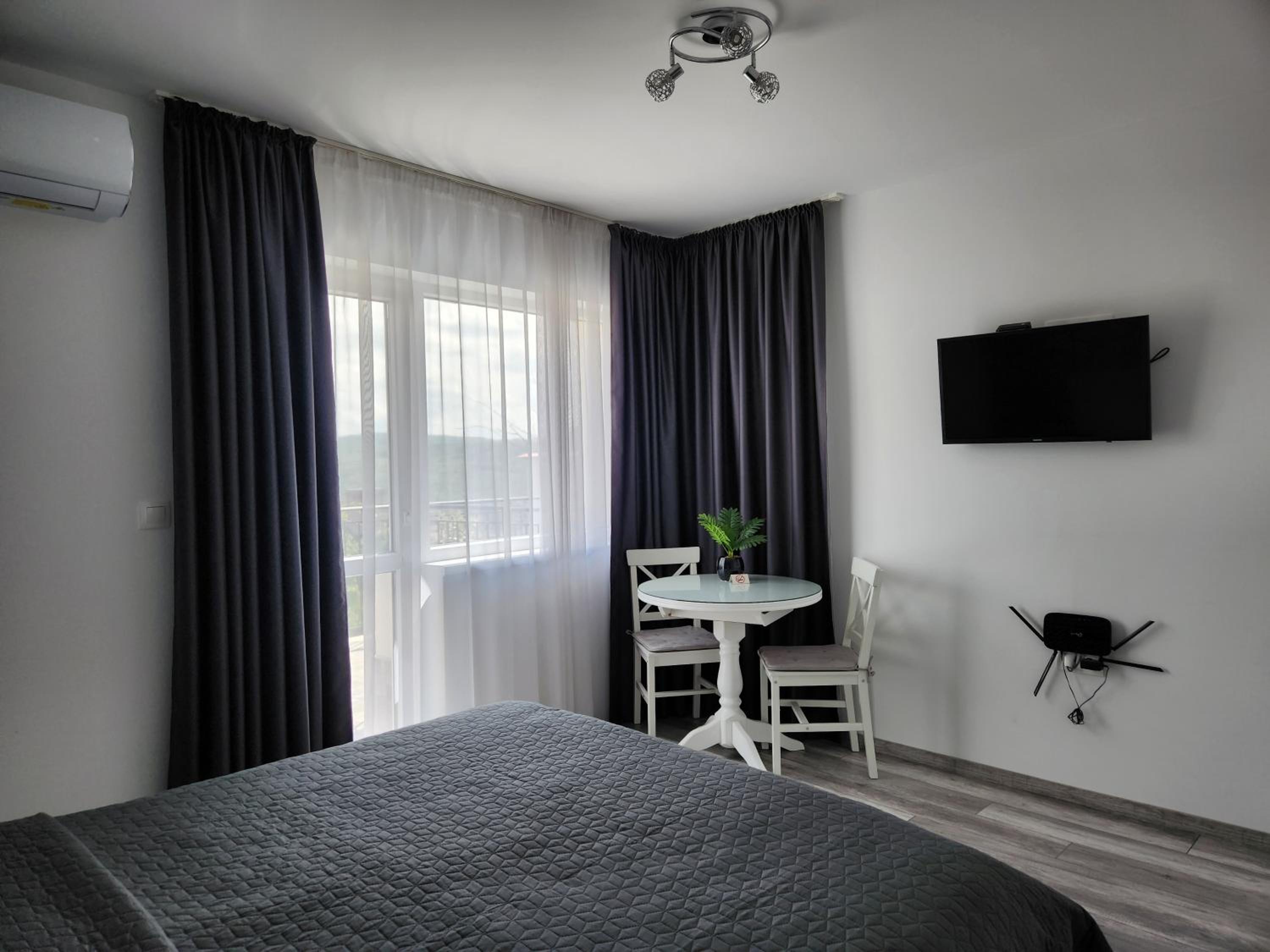 PANORAMNA - Guest Rooms