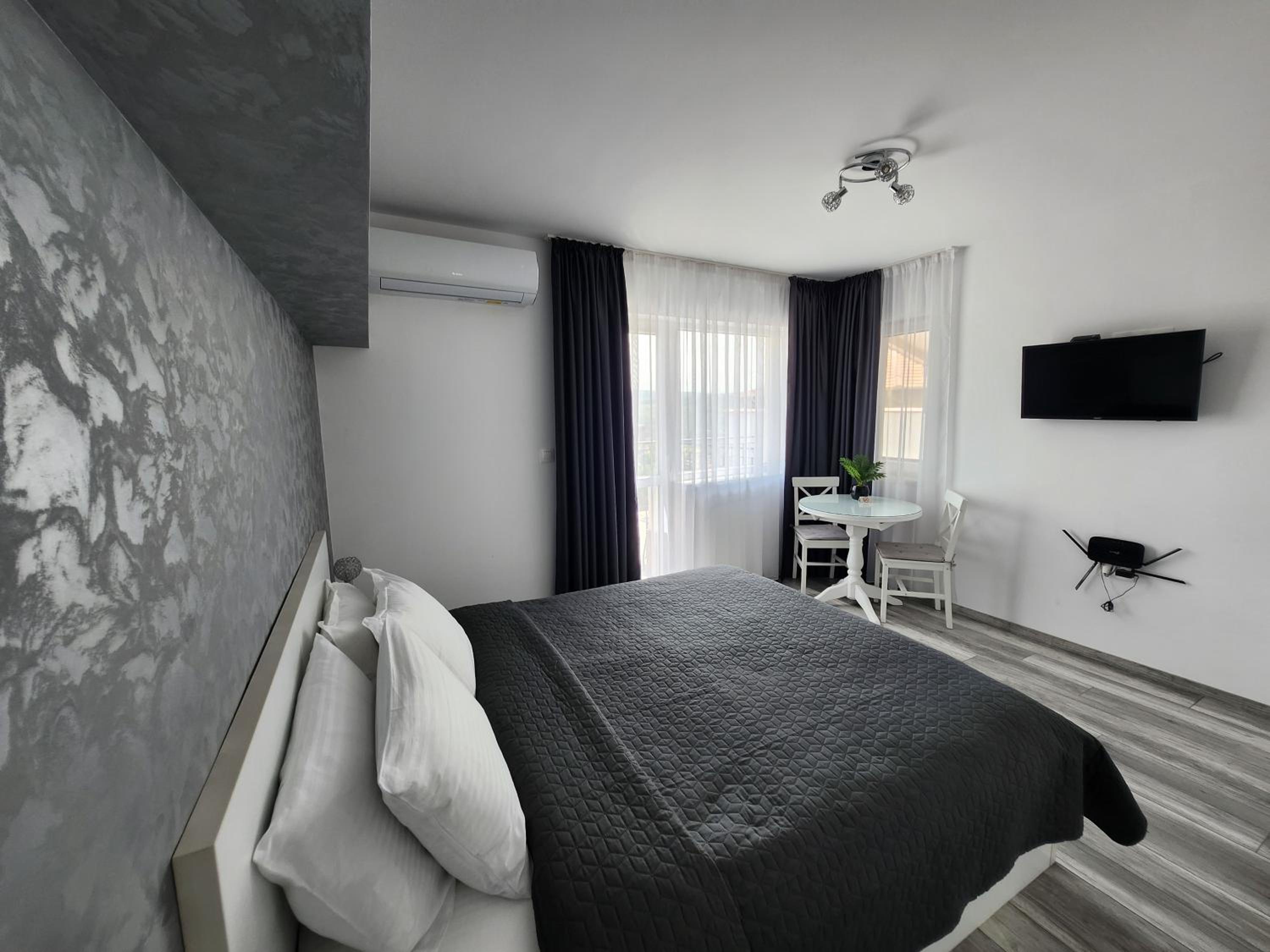 PANORAMNA - Guest Rooms