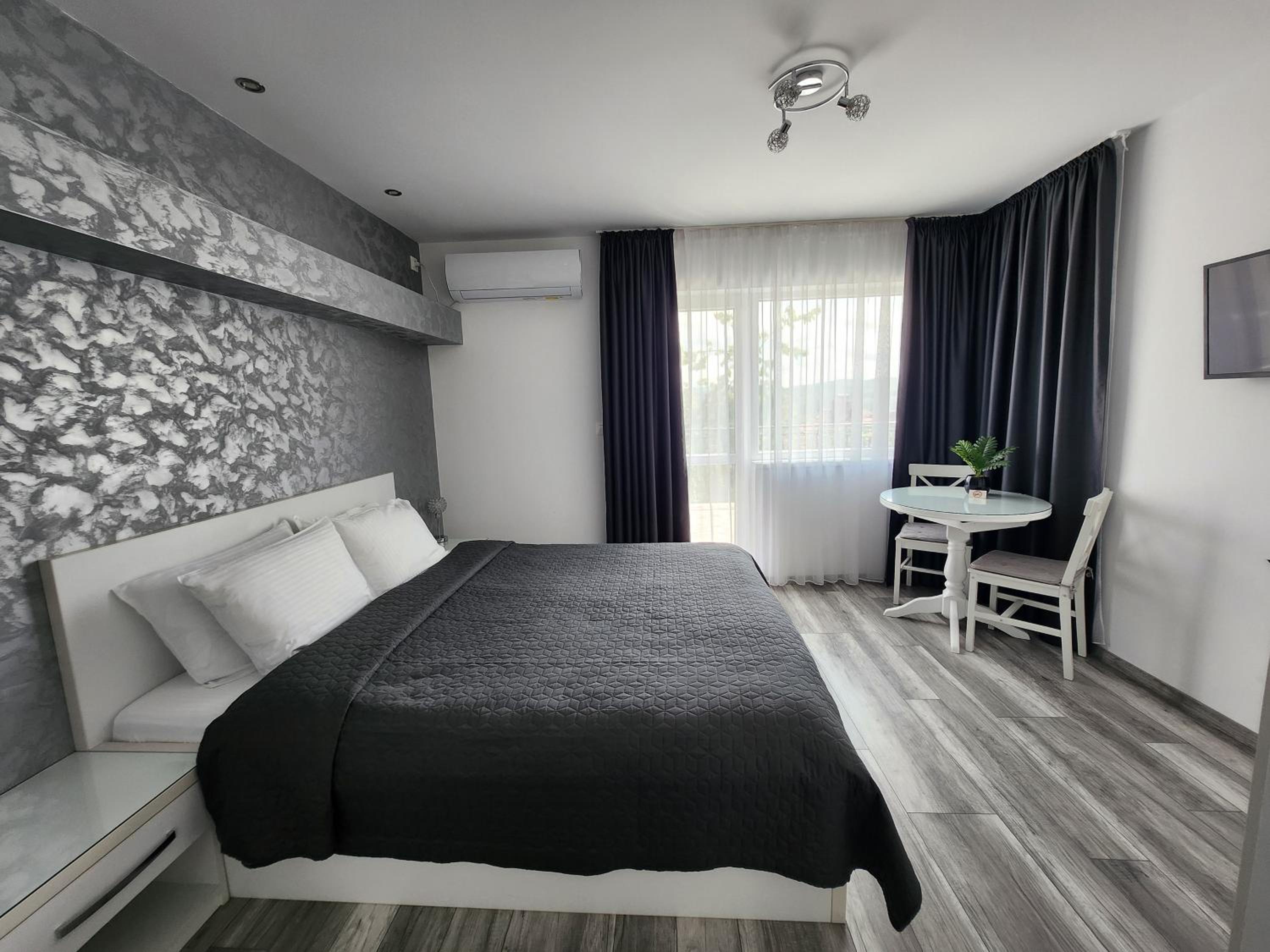 PANORAMNA - Guest Rooms