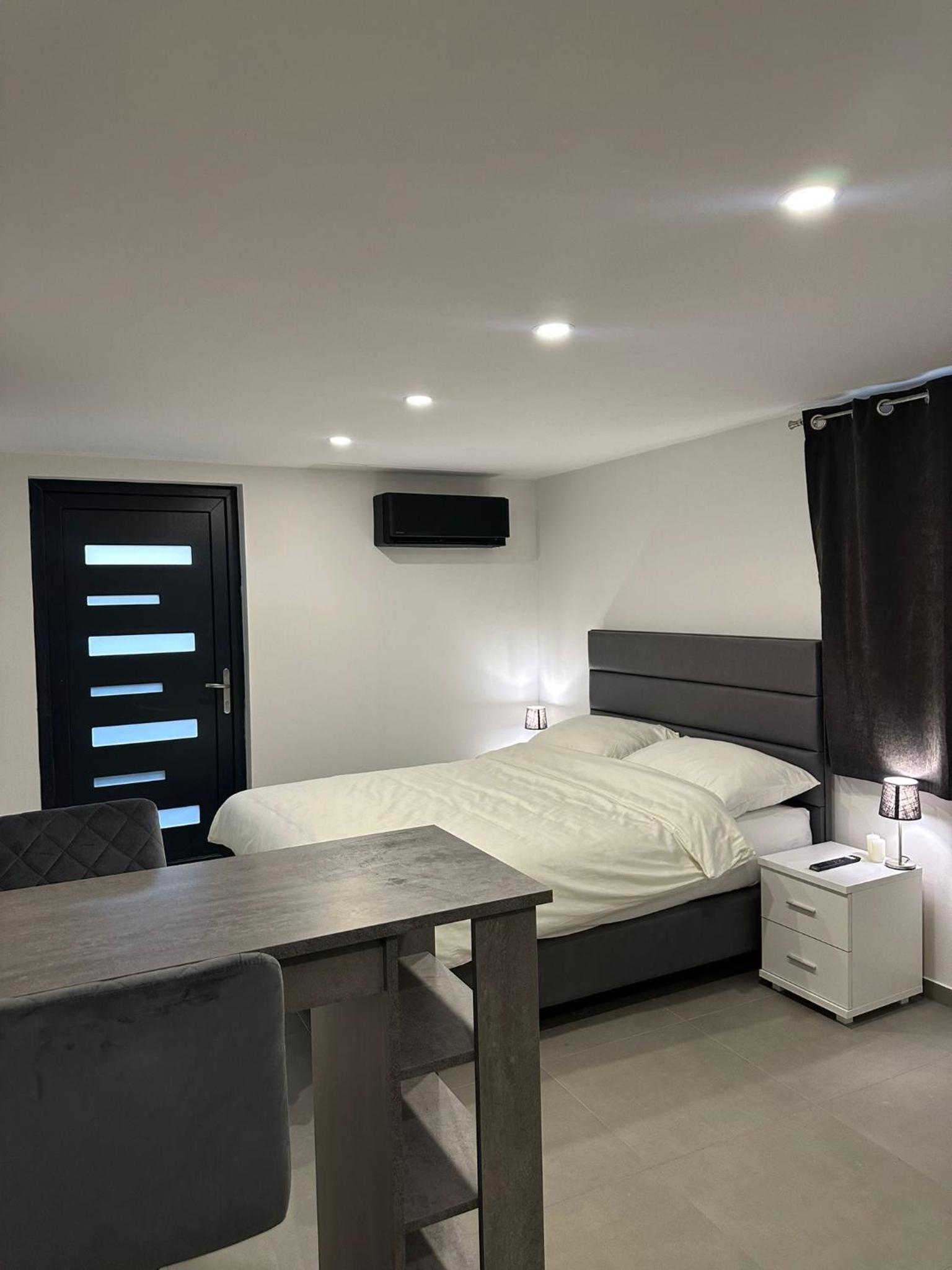 Sea Dreams Apartments