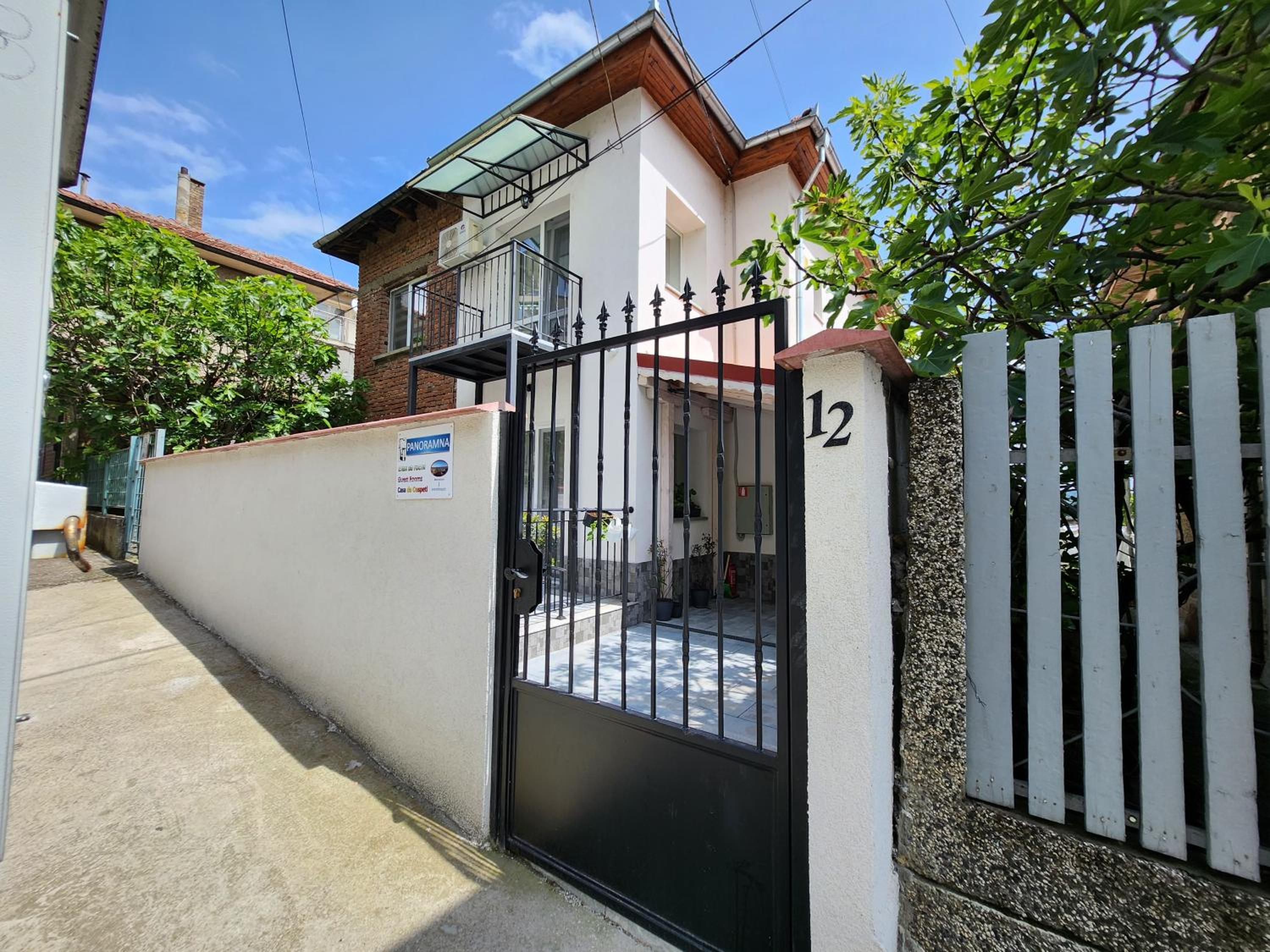 PANORAMNA - Guest Rooms