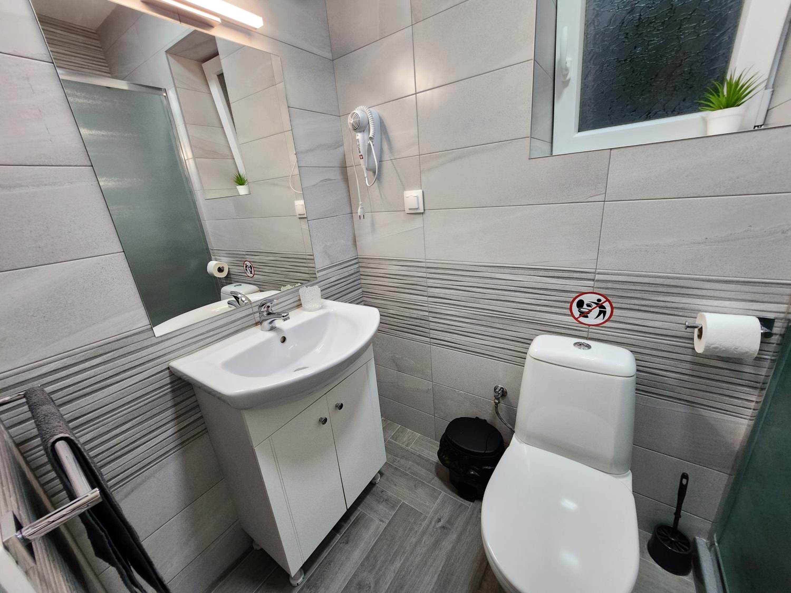 PANORAMNA - Guest Rooms