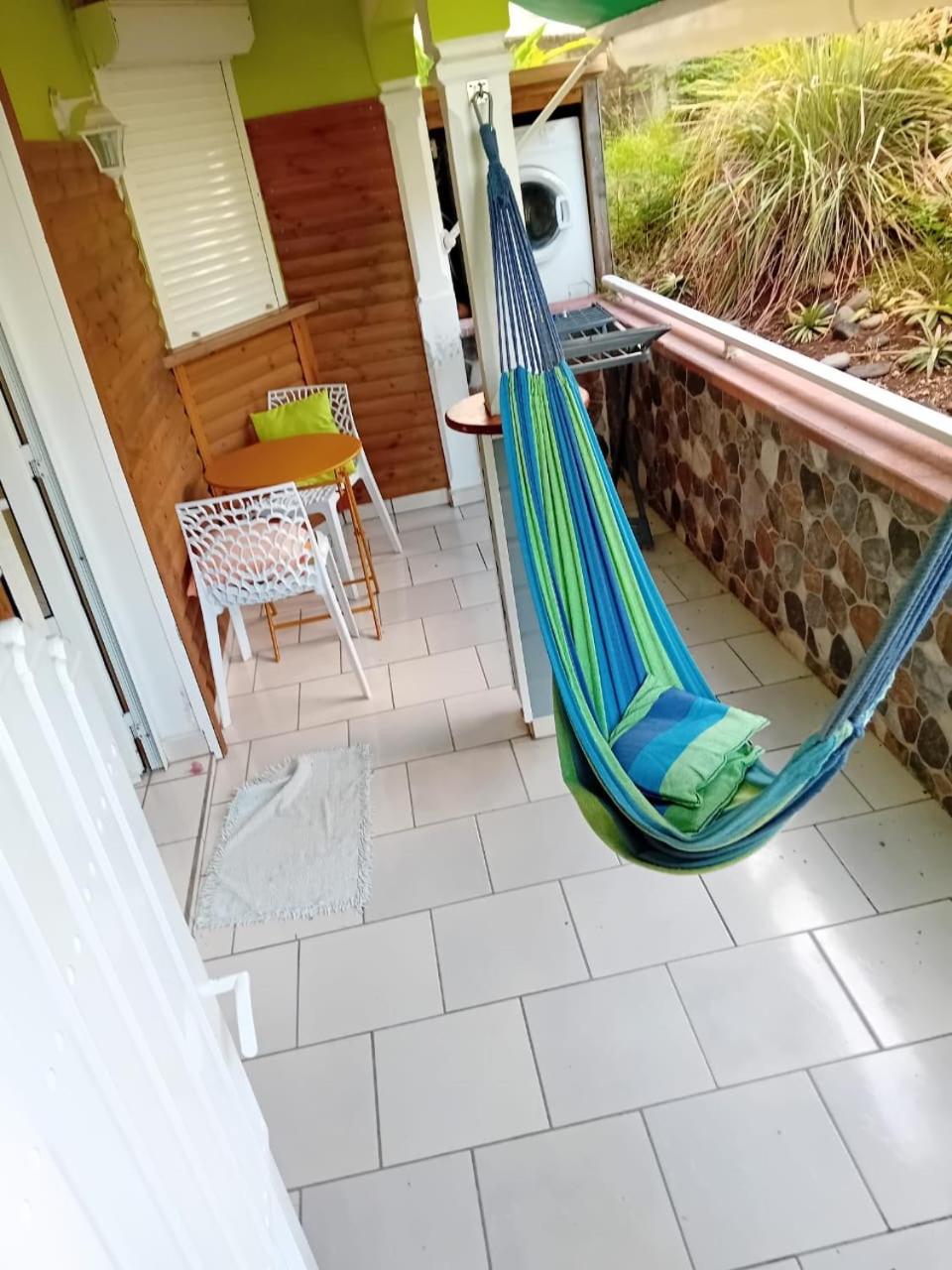 Maison au IXORA ROUGE view 5