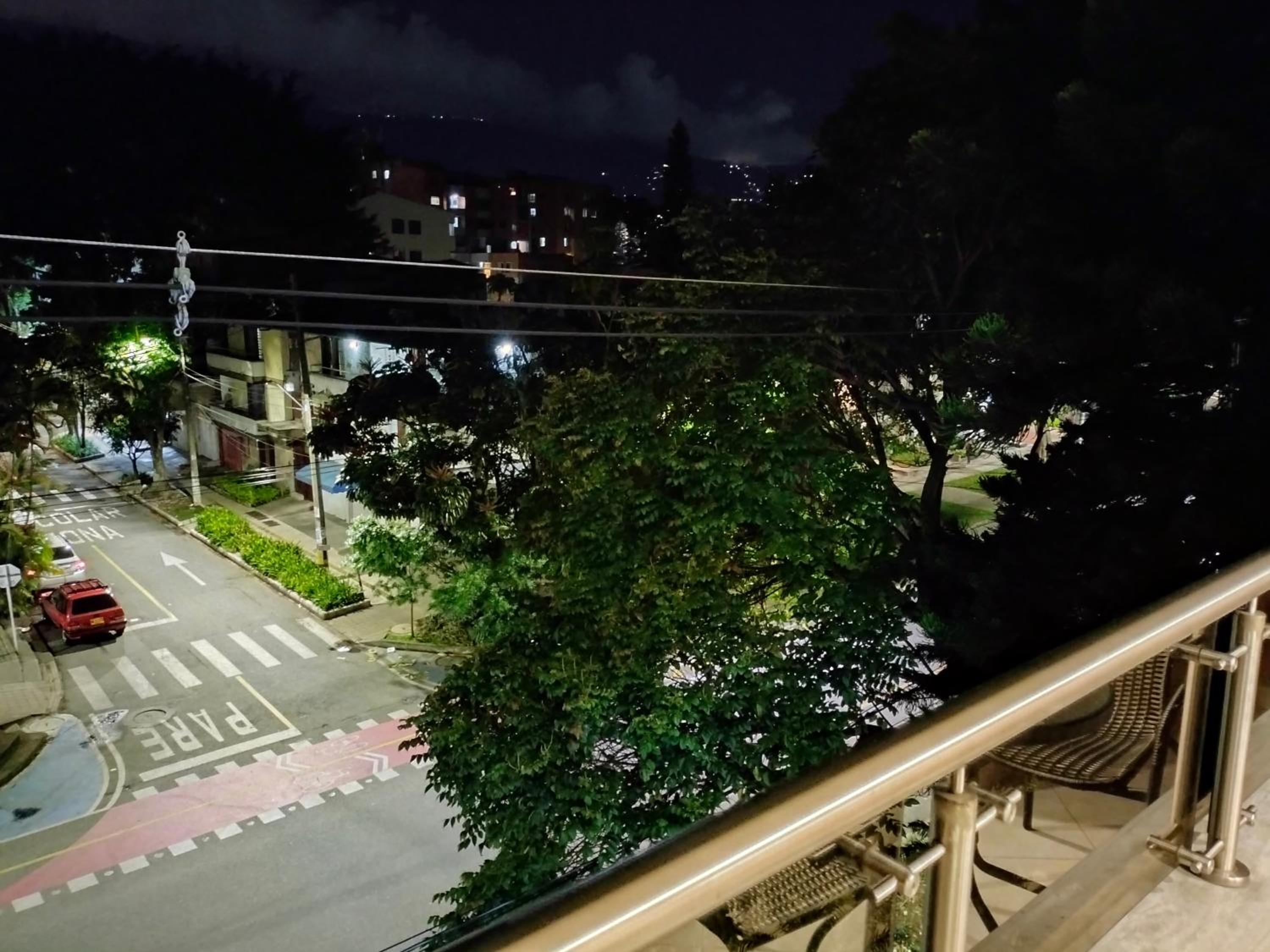 Apartamento en el corazón de la ciudad con impresionantes vistas urbanas 301