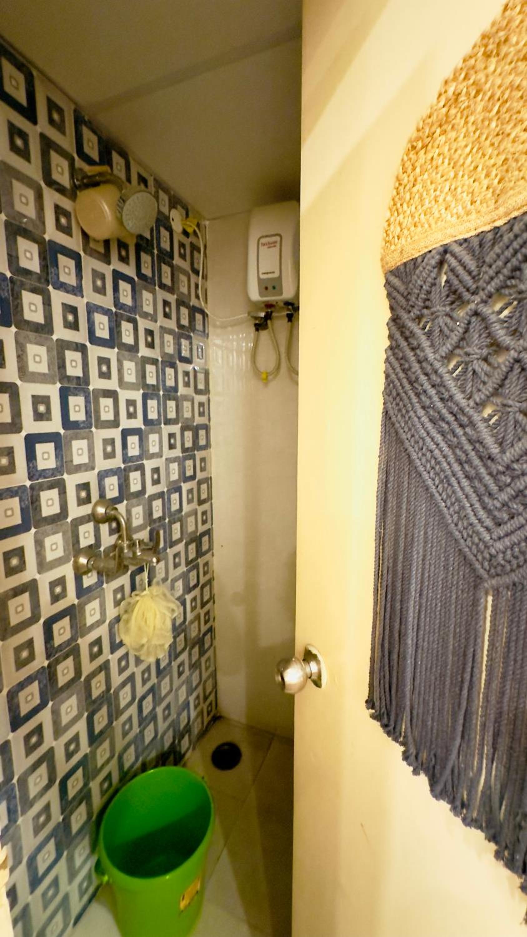 Apartment Ganges Cozy high rise escape view 5