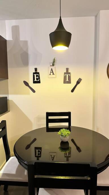 Cozy fully equipped apartment. 12 min from Fexco