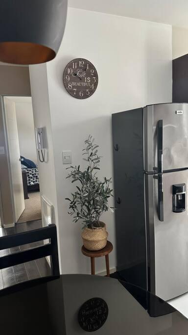 Cozy fully equipped apartment. 12 min from Fexco