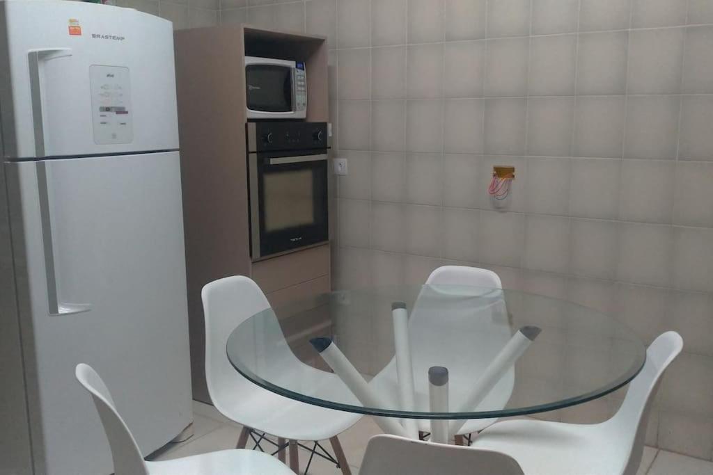 Casa aconchegante praia Martim de Sá