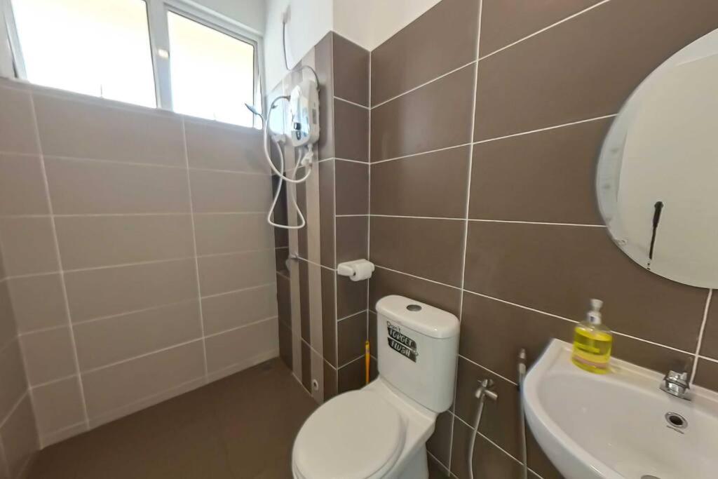 Desaru Comfy Homestay [Home Theater/Netflix] photo 6