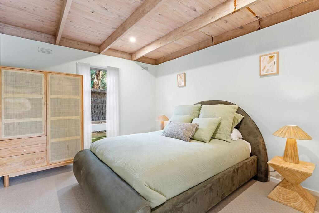 Villa Syrene Pool and Spa Retreat