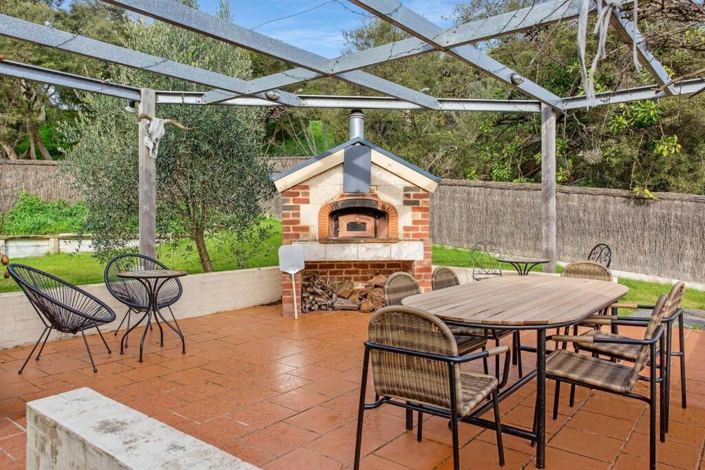 Villa Syrene Pool and Spa Retreat