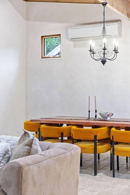 Villa Syrene Pool and Spa Retreat