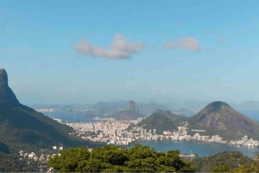 Copacabana Espaçoso Vista Lateral Mar
