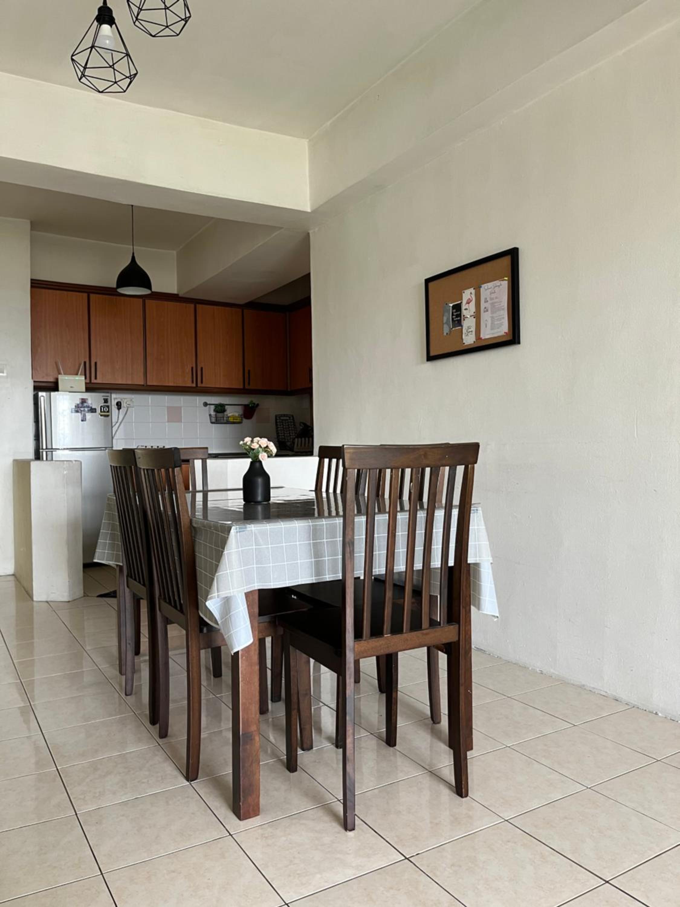 Homestay Vista3A at Vista Seri Putra photo 6