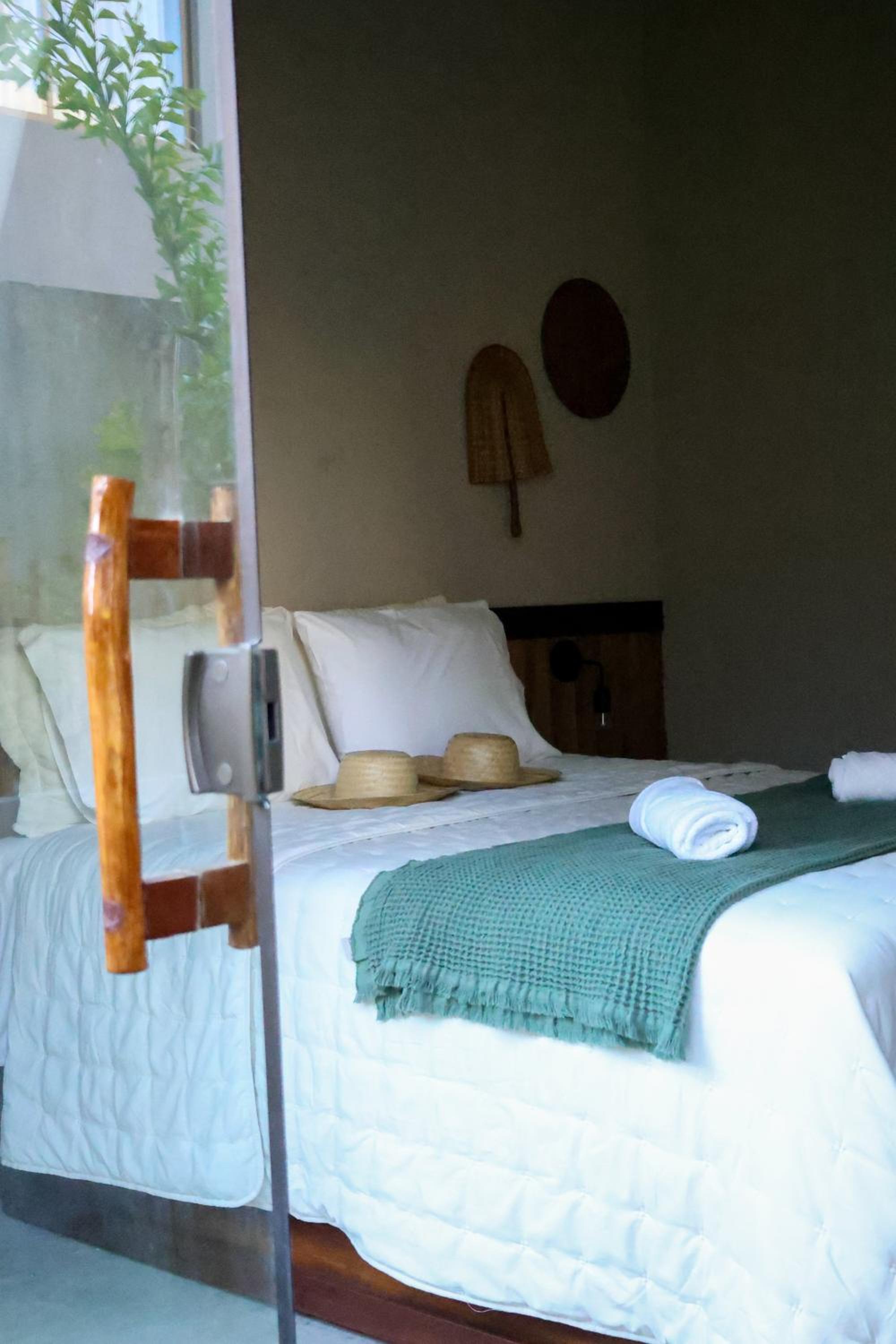 Vida Villa Boutique com piscina & vista mar!