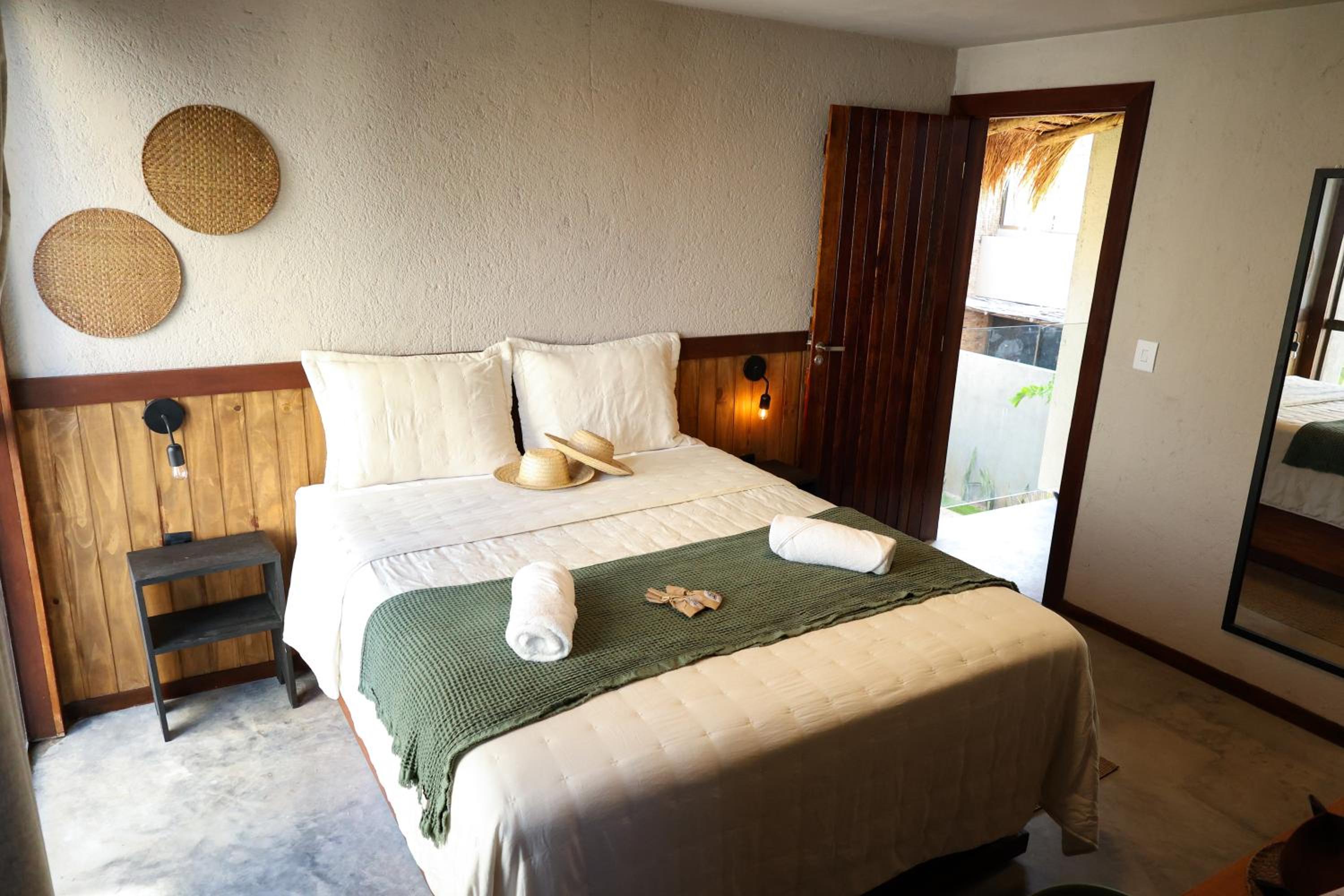 Vida Villa Boutique com piscina & vista mar!