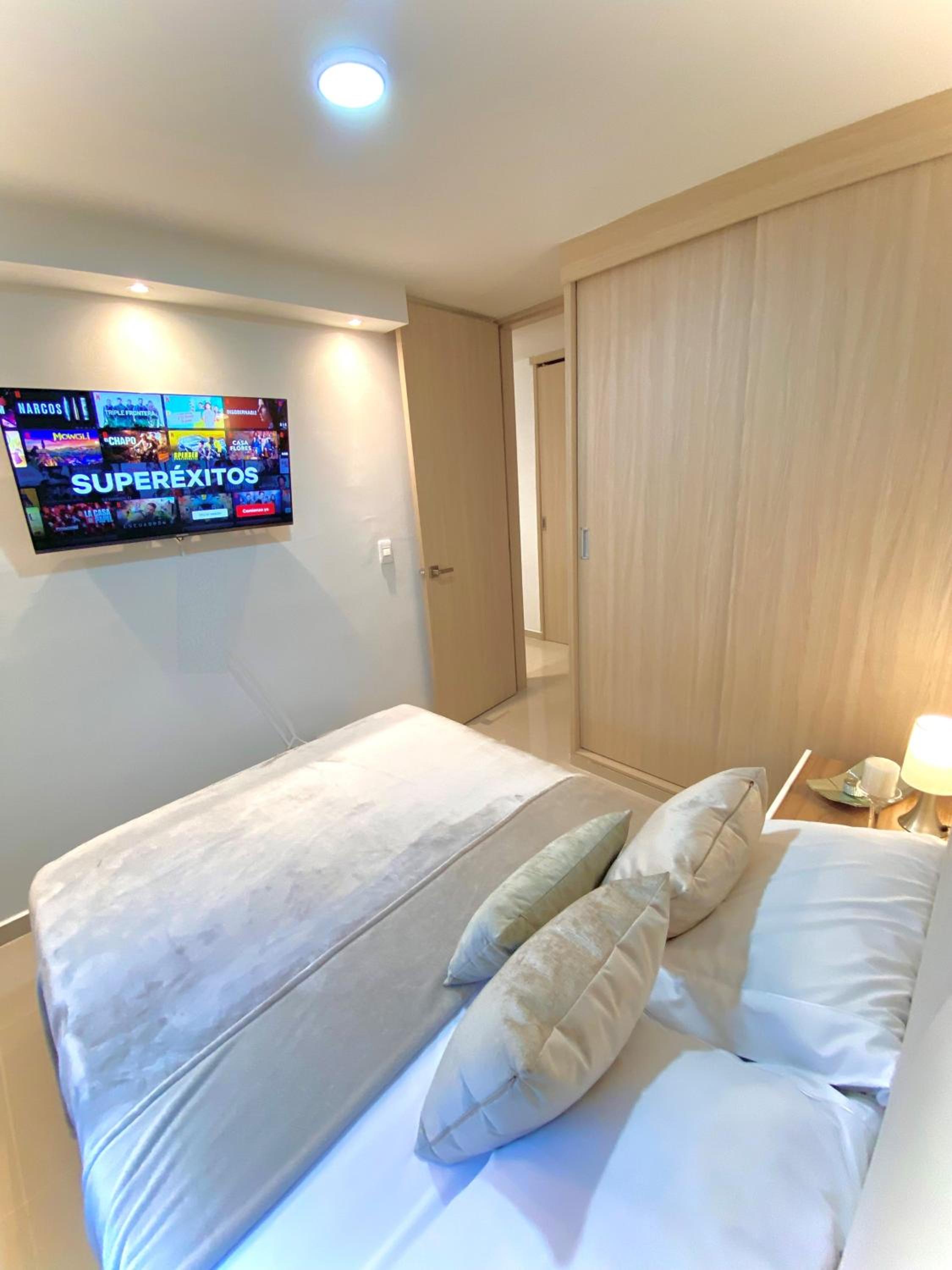 Mirador Apartments – Excellent Location by SOHO