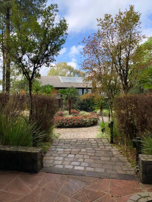 Lindo apartamento em Gramado - Venha descansar na maravilhosa Serra Gaúcha Condomínio Knorr Ville
