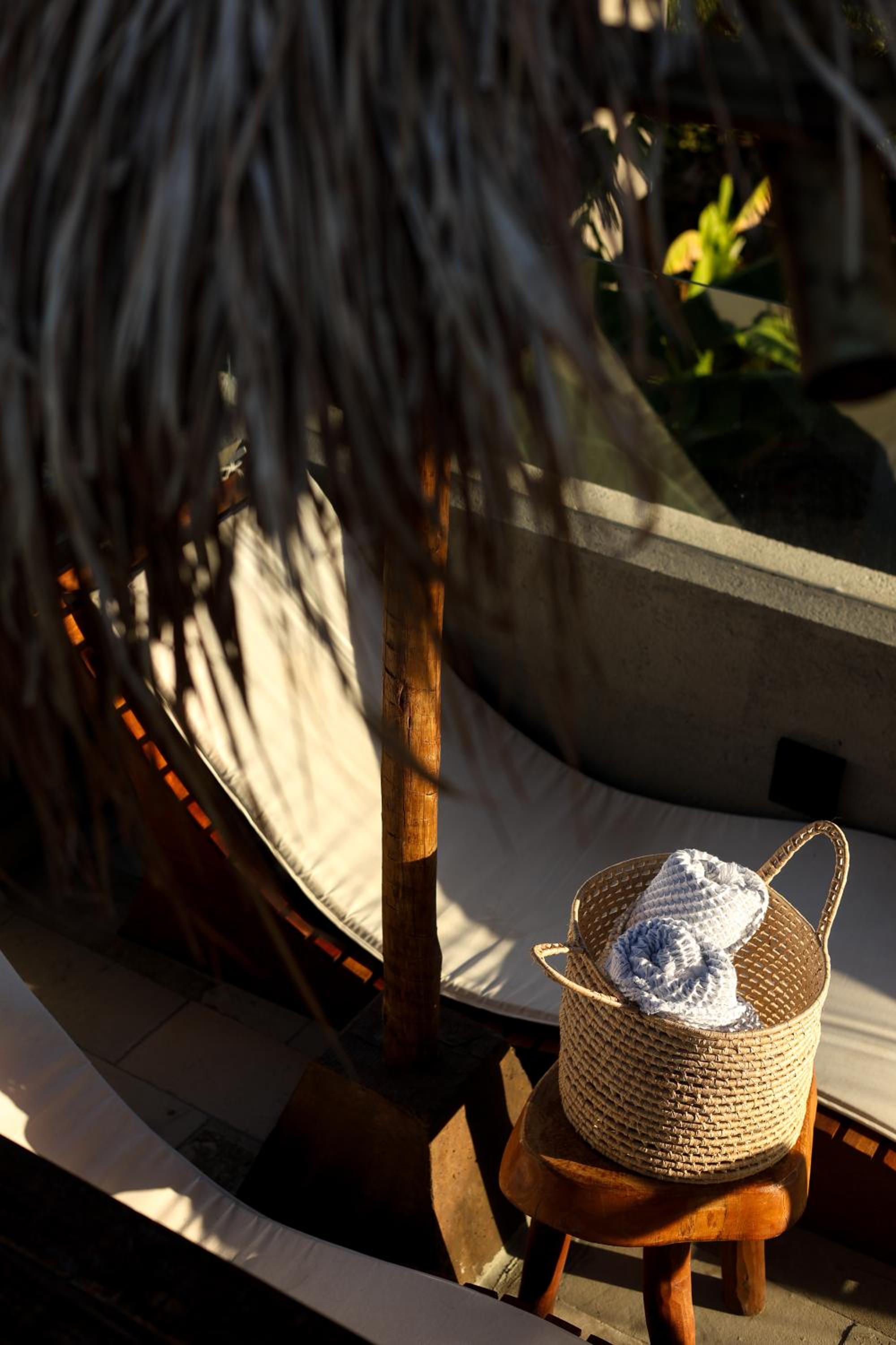 Vida Villa Boutique com piscina & vista mar!