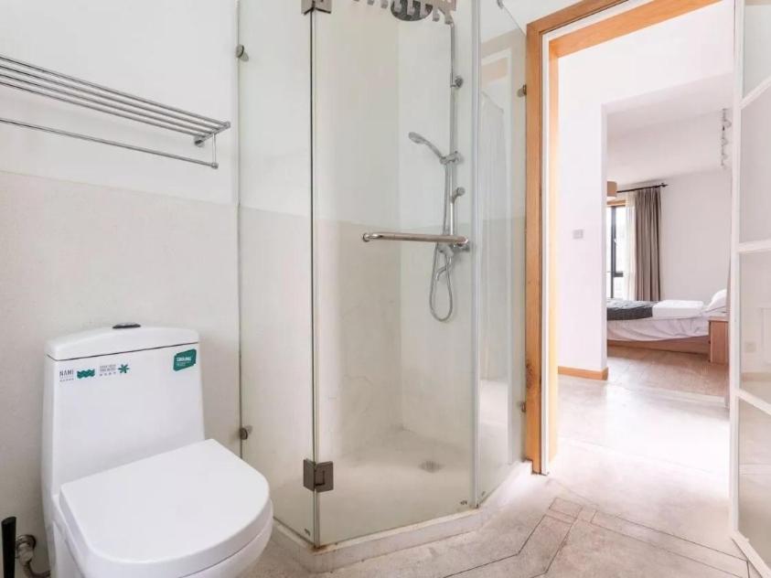 ZHome - HaiQi Garden - Four Bedroom Apartment on the Bund with Bund View