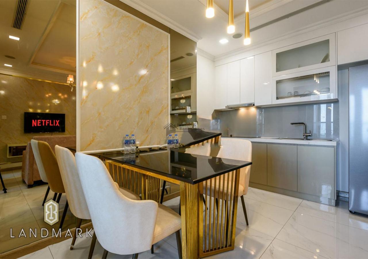 The landmark 81 Apartments & The landmark Luxury Vinhomes Apartments