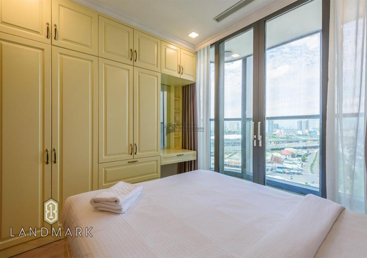 The landmark 81 Apartments & The landmark Luxury Vinhomes Apartments