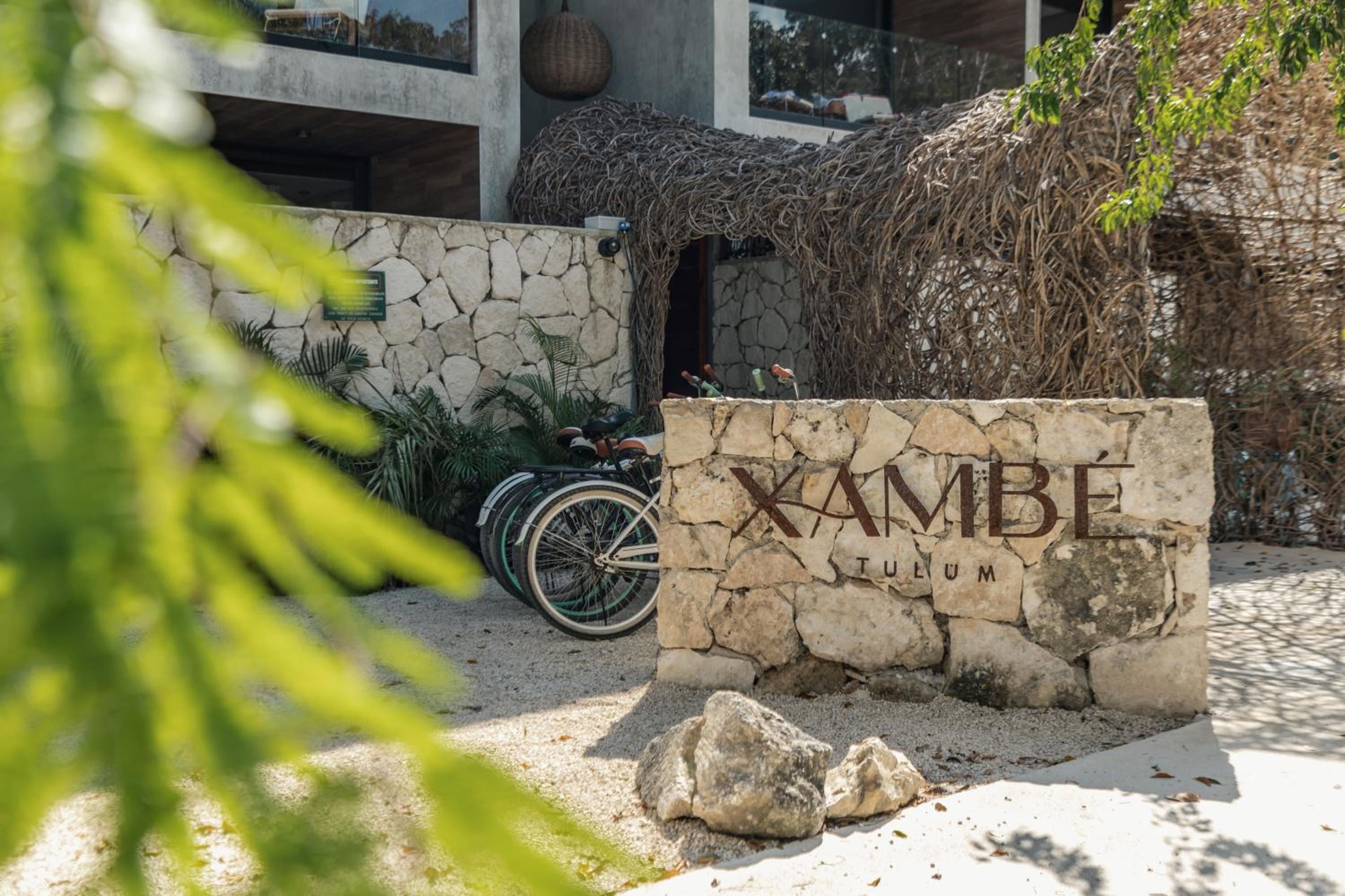 Hotel Xambé - Image 1