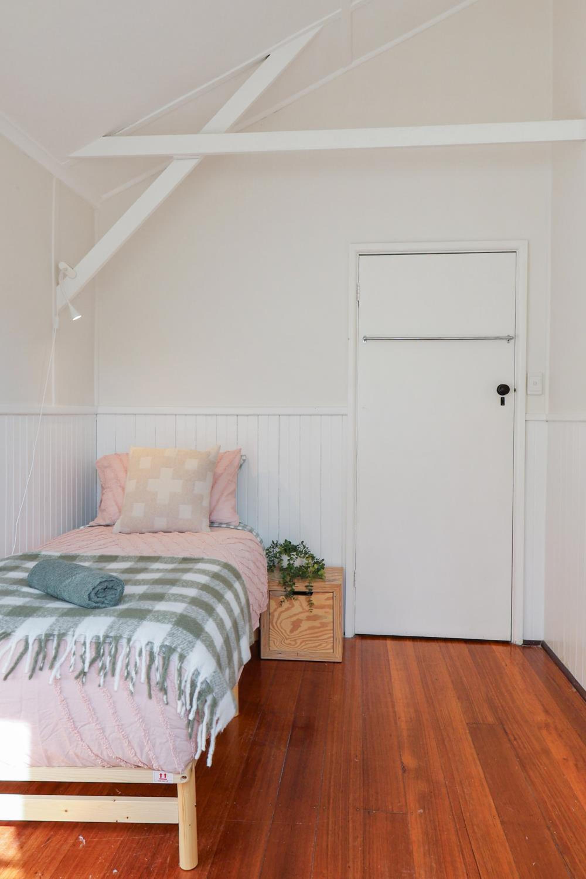 Pink Cabin By Host on the Coast
