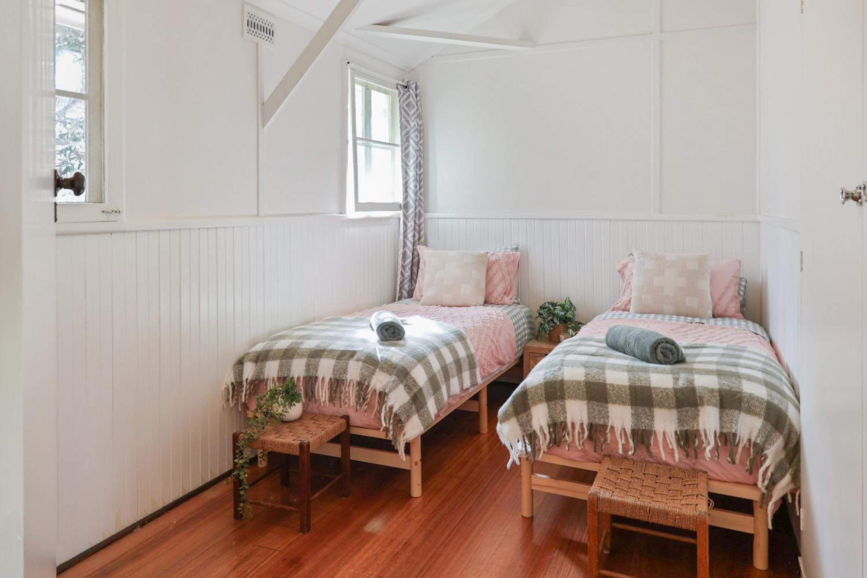 Pink Cabin By Host on the Coast