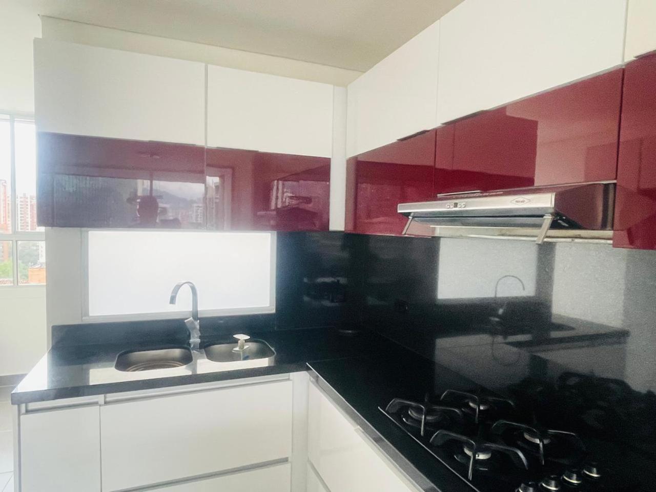 Hermoso apartamento en lo mejor de Medellin.