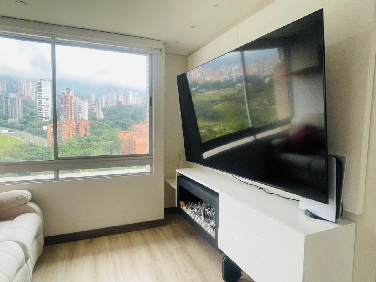 Hermoso apartamento en lo mejor de Medellin.
