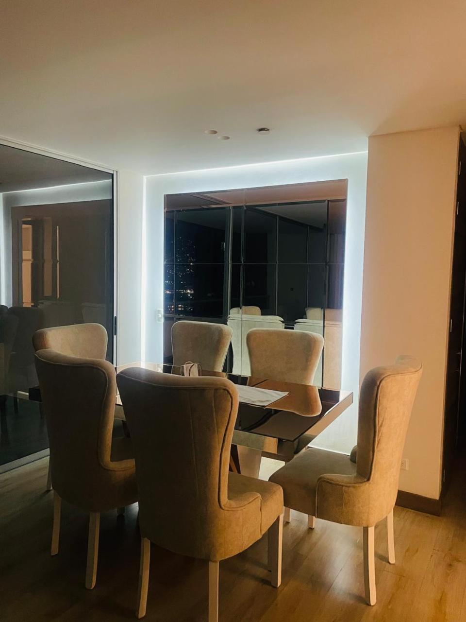 Hermoso apartamento en lo mejor de Medellin.