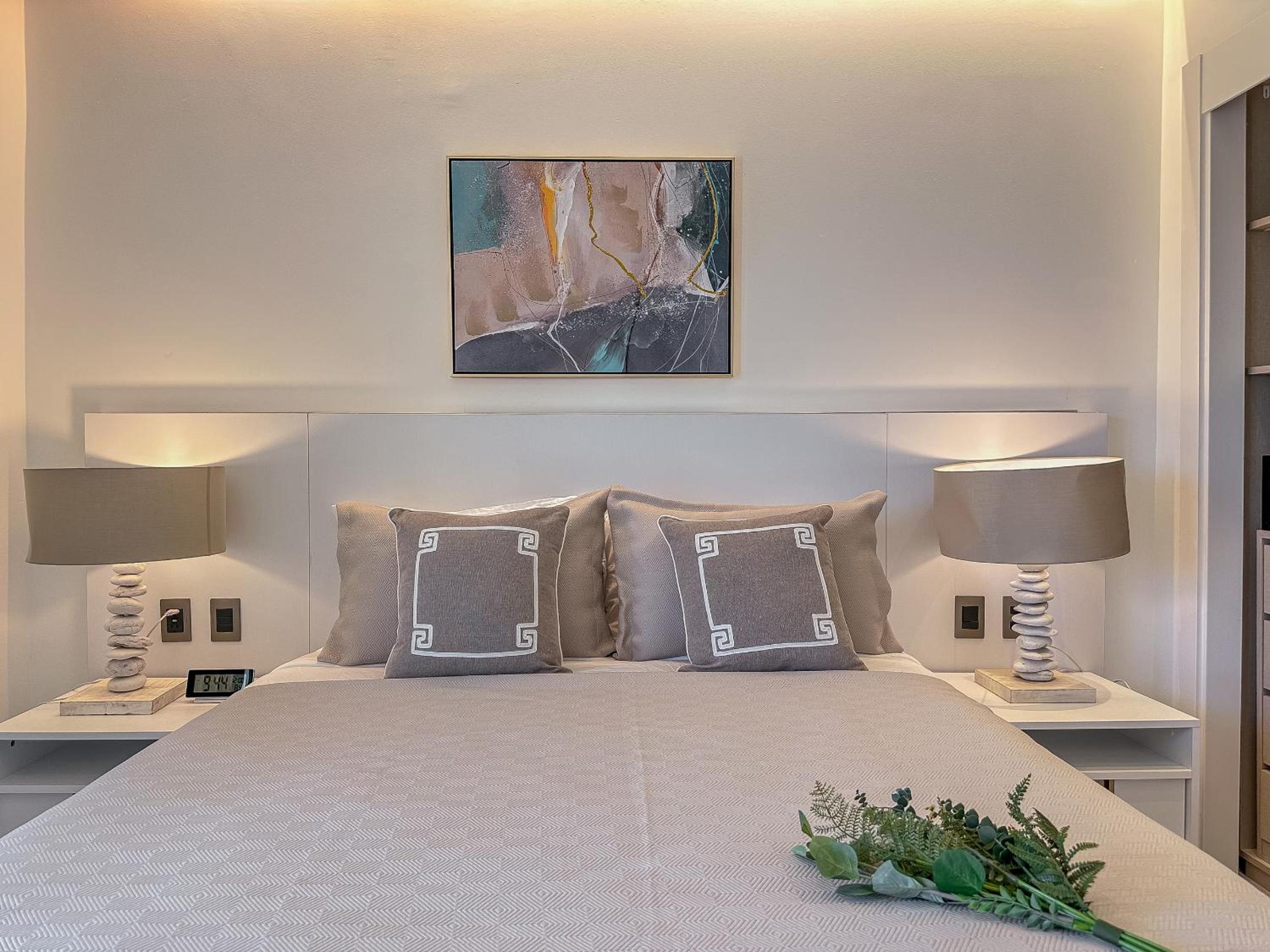 Fantastic Beach Penthouse with rooftop and BBQ