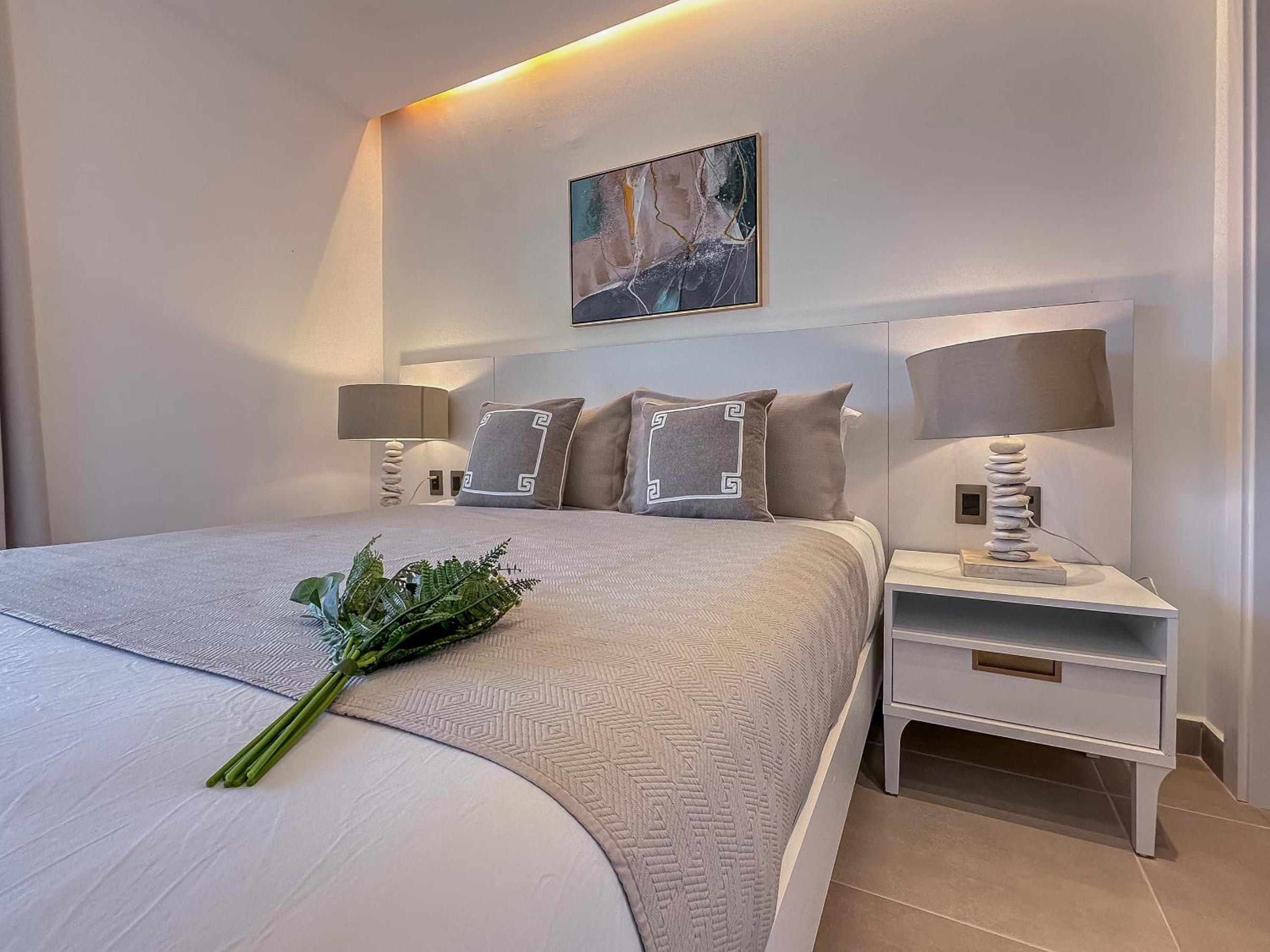 Fantastic Beach Penthouse with rooftop and BBQ
