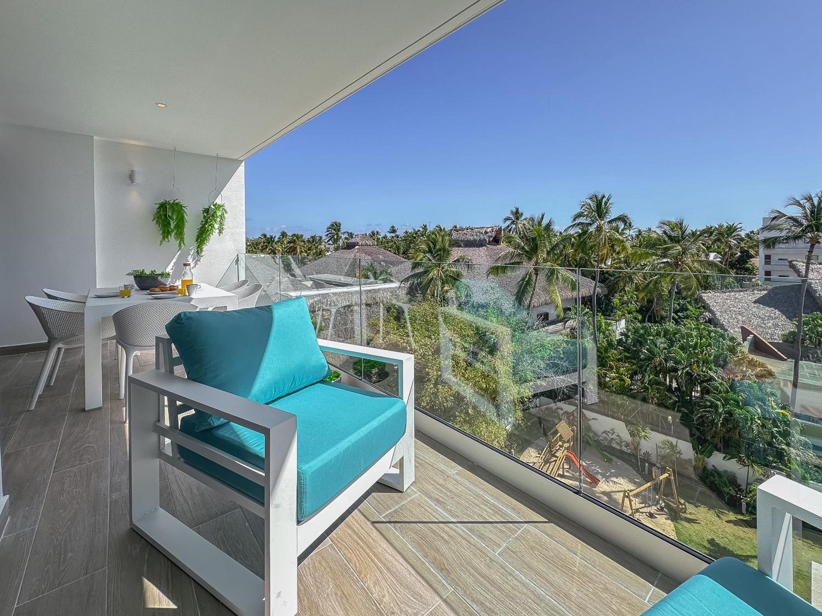 Fantastic Beach Penthouse with rooftop and BBQ
