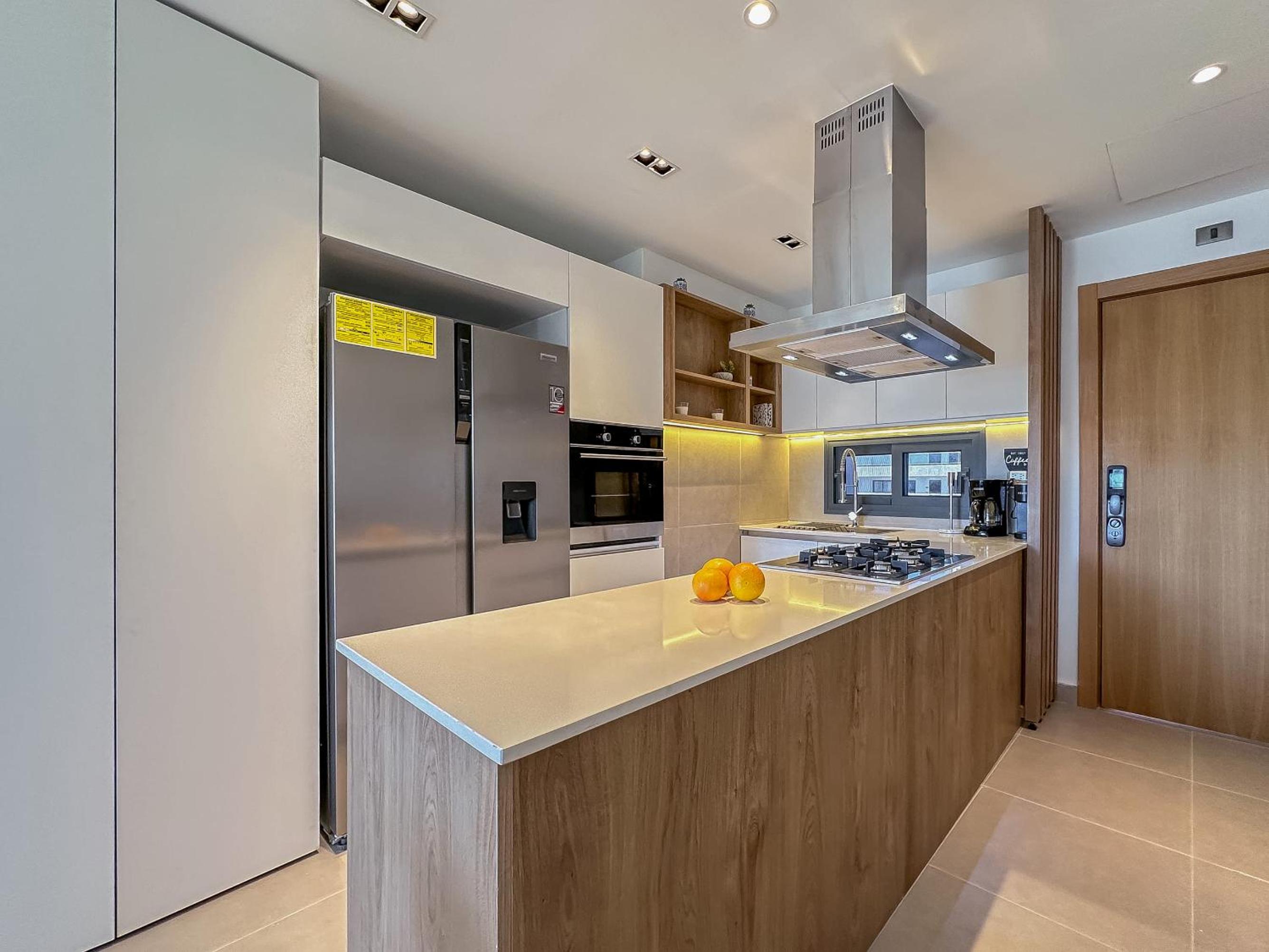 Fantastic Beach Penthouse with rooftop and BBQ