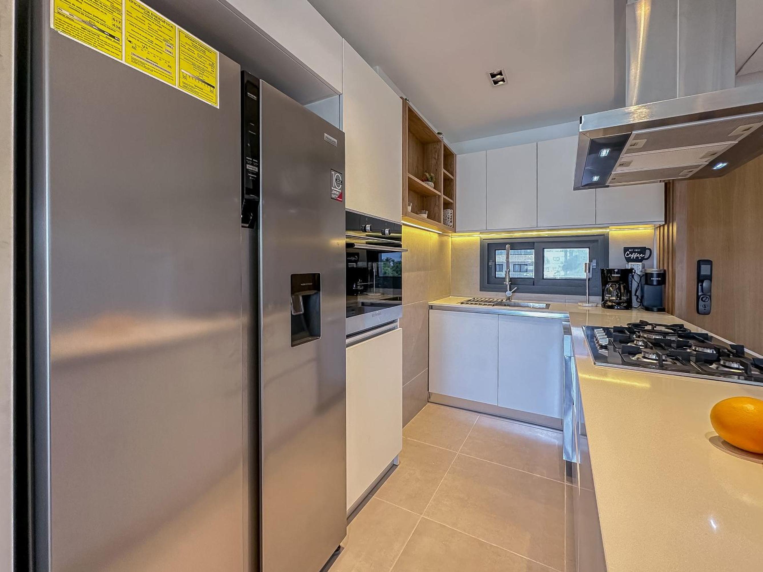Fantastic Beach Penthouse with rooftop and BBQ