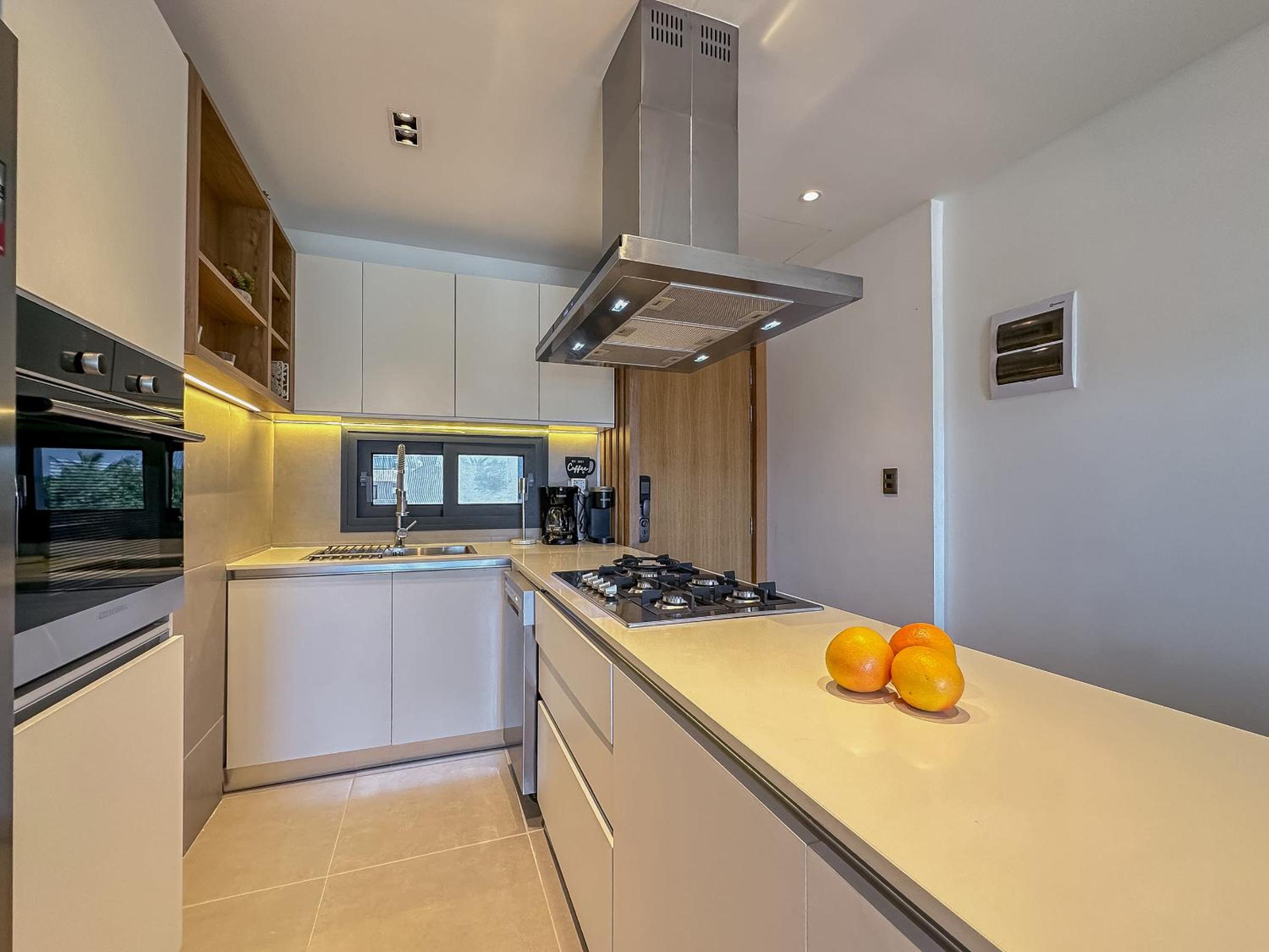 Fantastic Beach Penthouse with rooftop and BBQ
