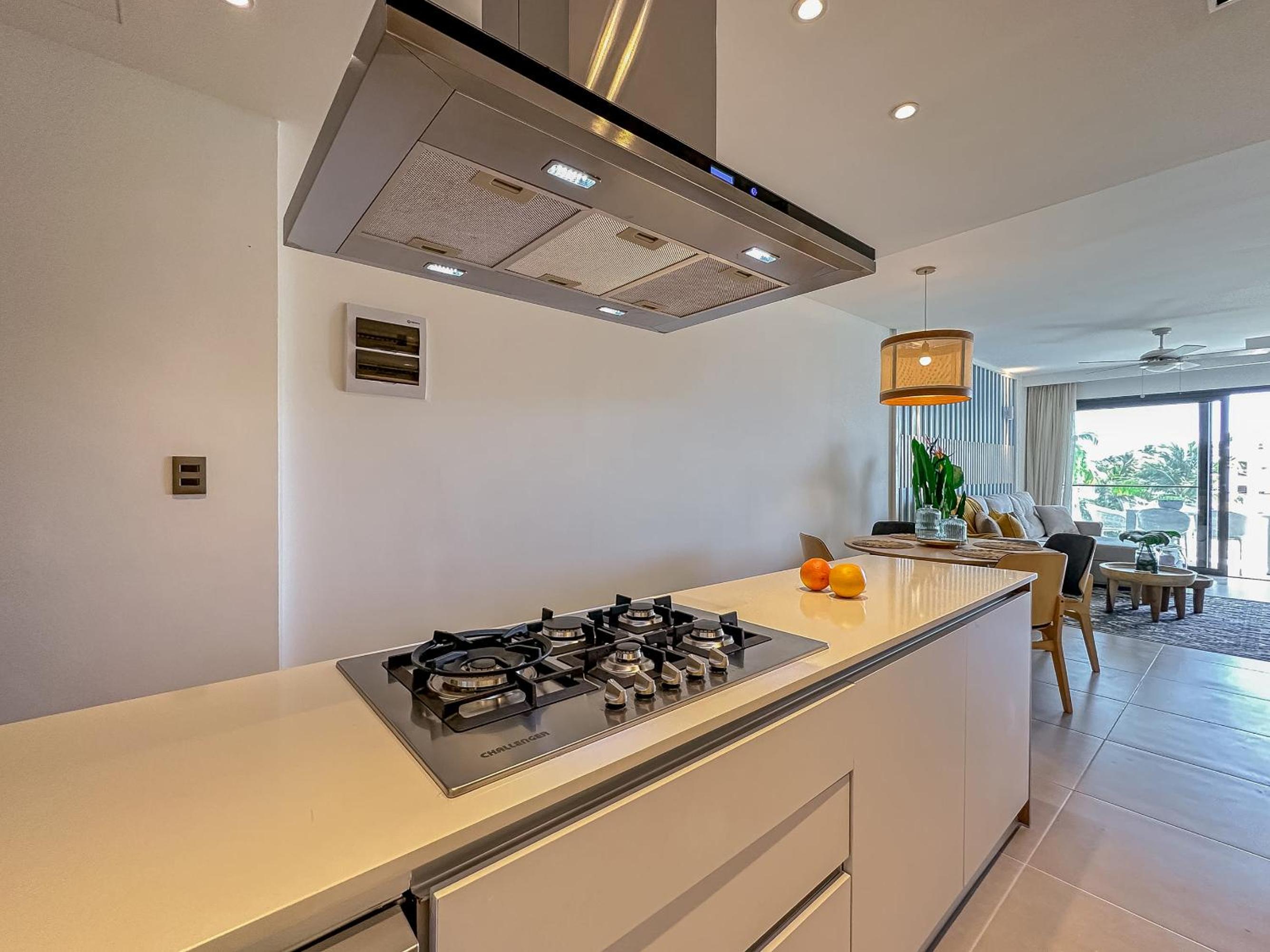 Fantastic Beach Penthouse with rooftop and BBQ