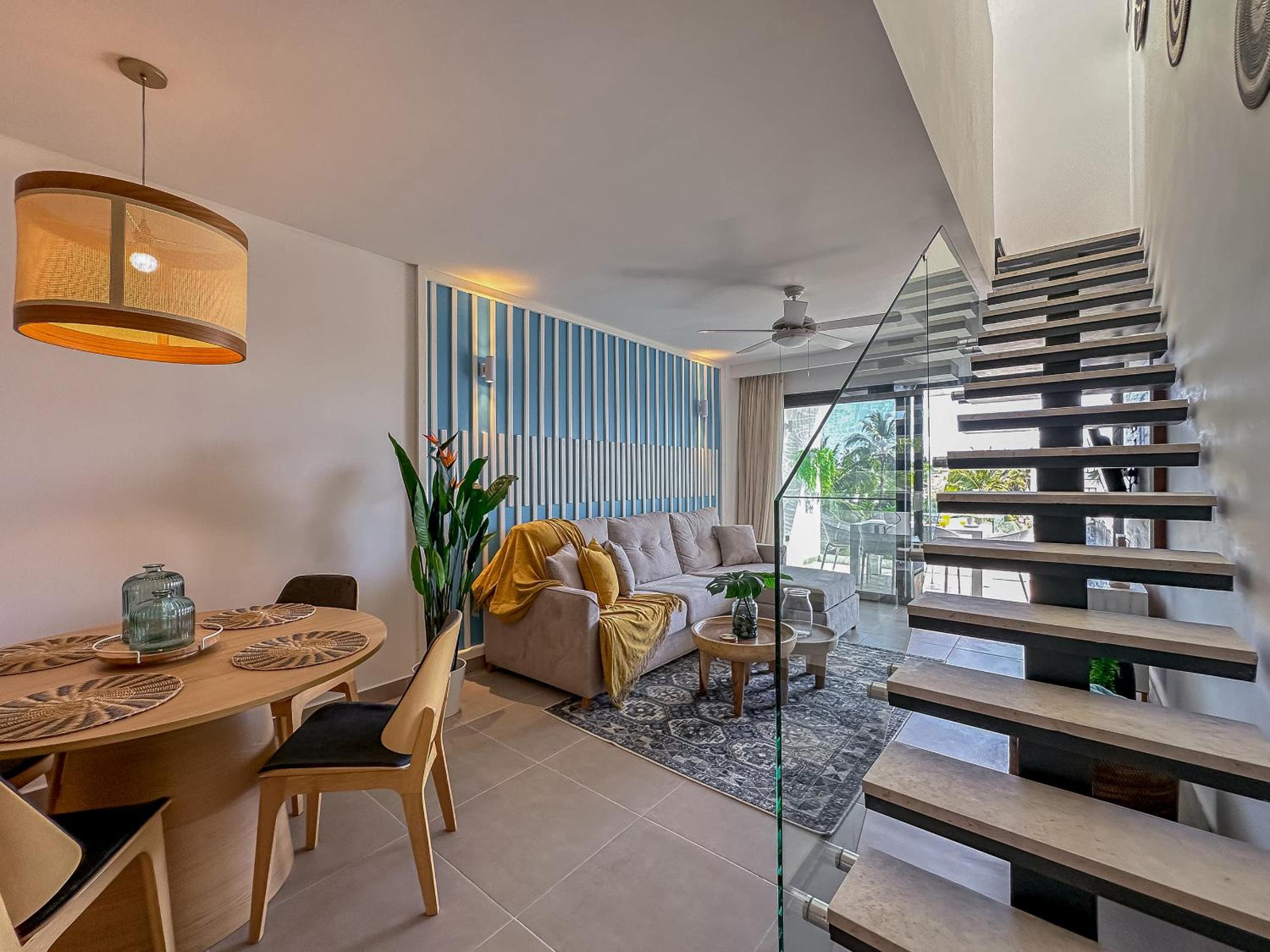 Fantastic Beach Penthouse with rooftop and BBQ