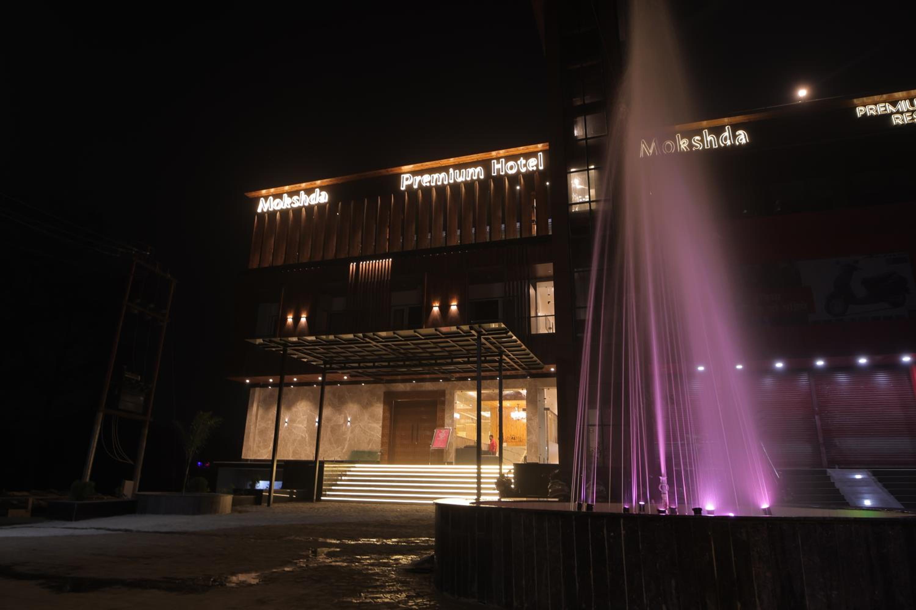 Mokshda Premium Hotel & Restaurant, Rishikesh