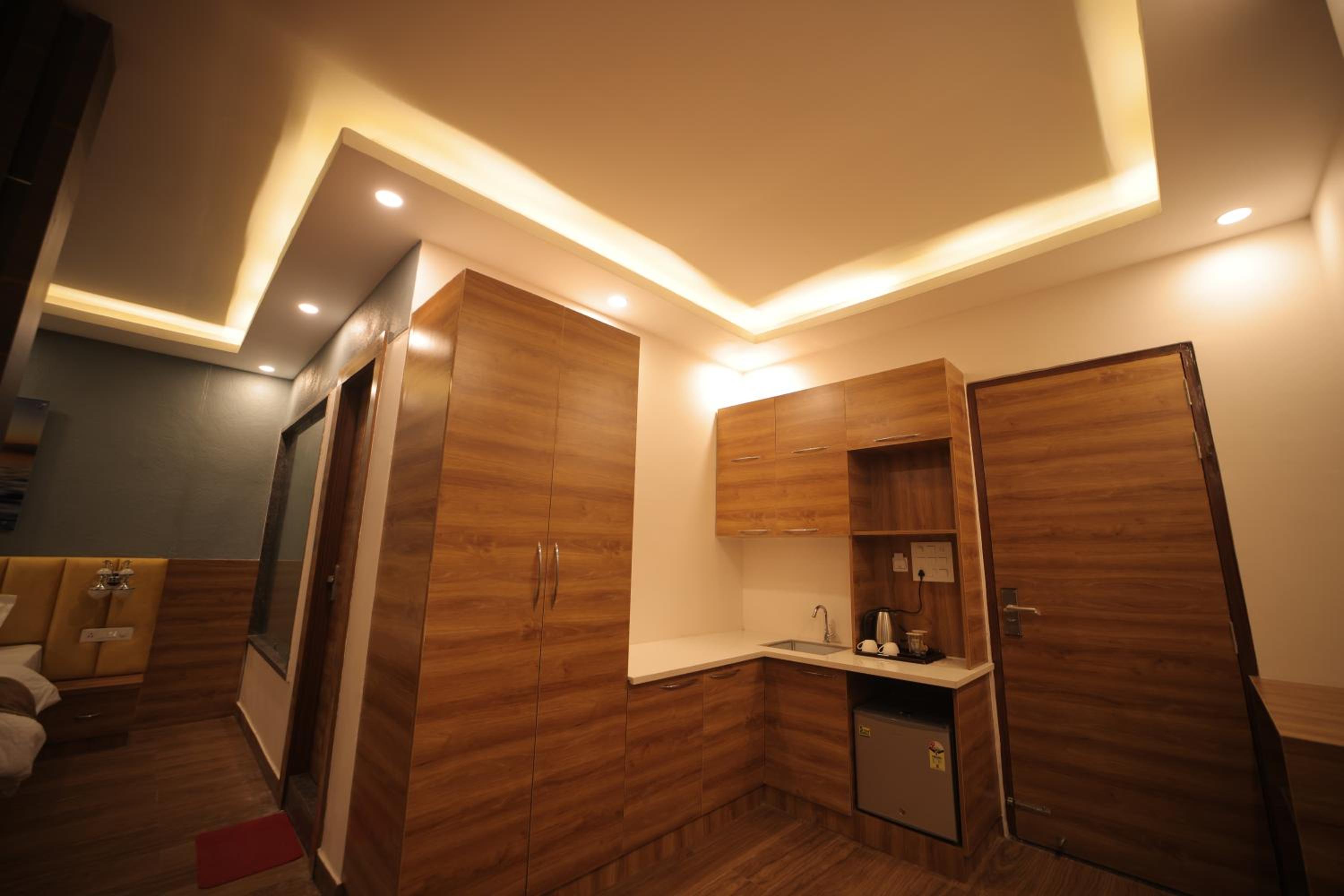 Mokshda Premium Hotel & Restaurant, Rishikesh