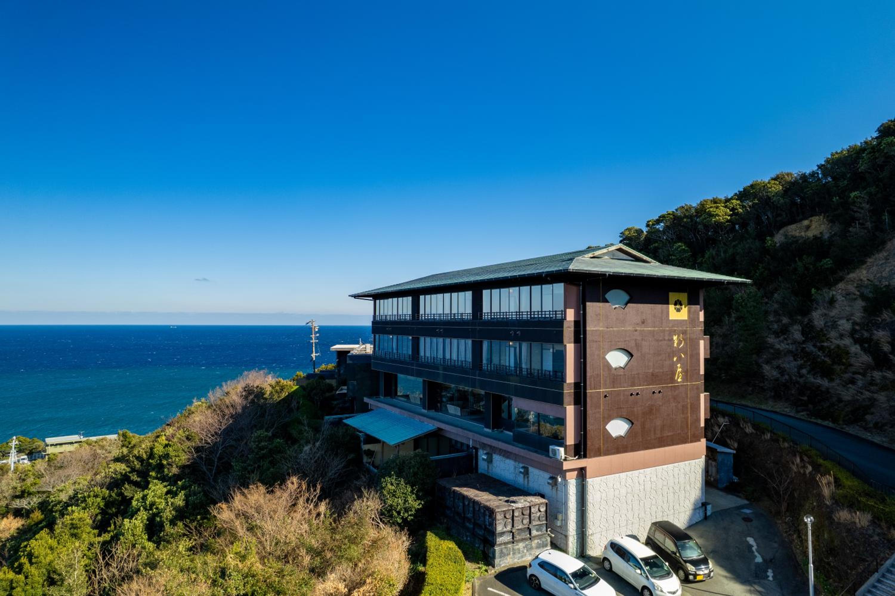 絶景海風癒し庵 新八屋