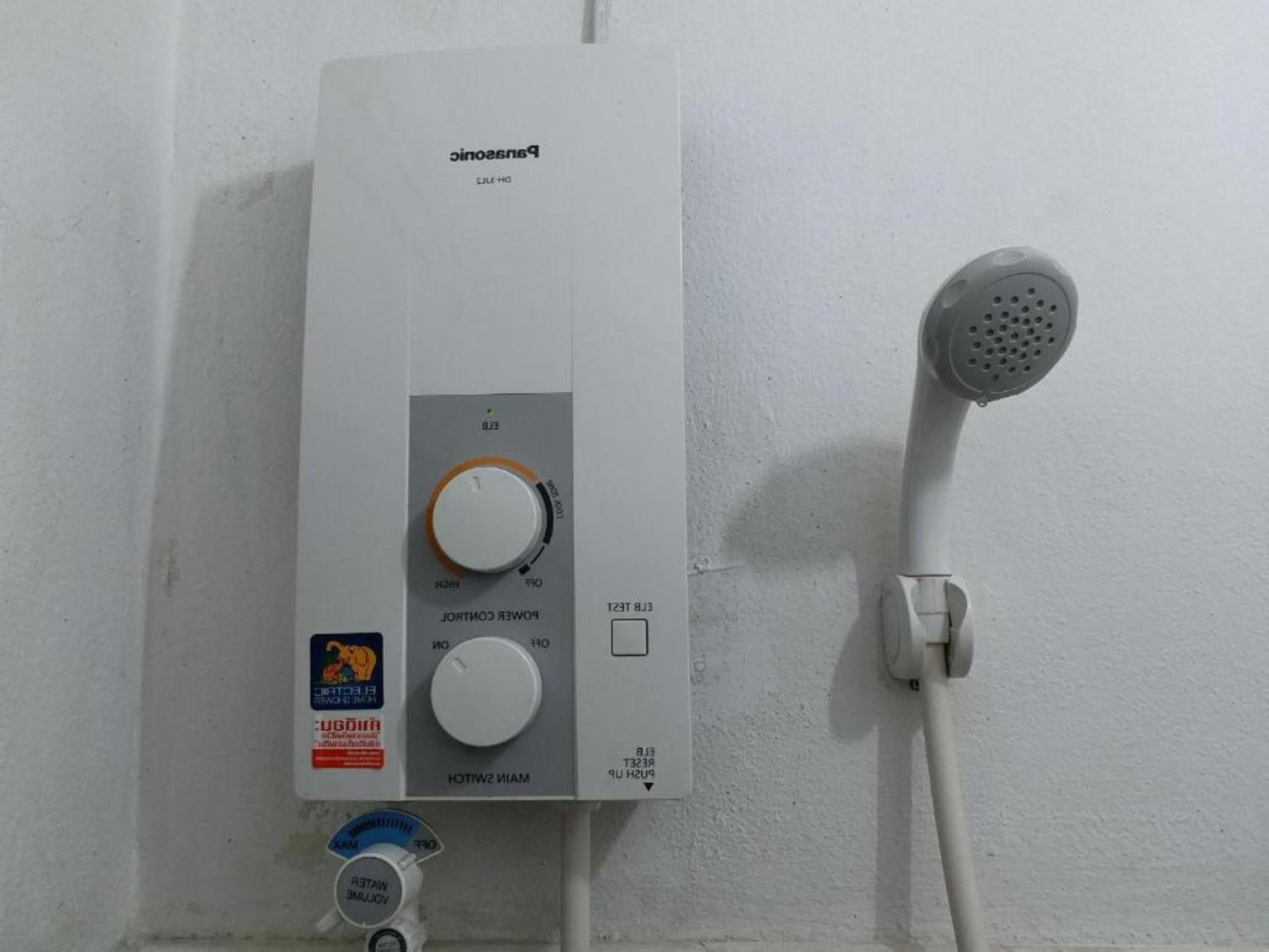 OYO 560 Chang Hostel Suvarnabhumi